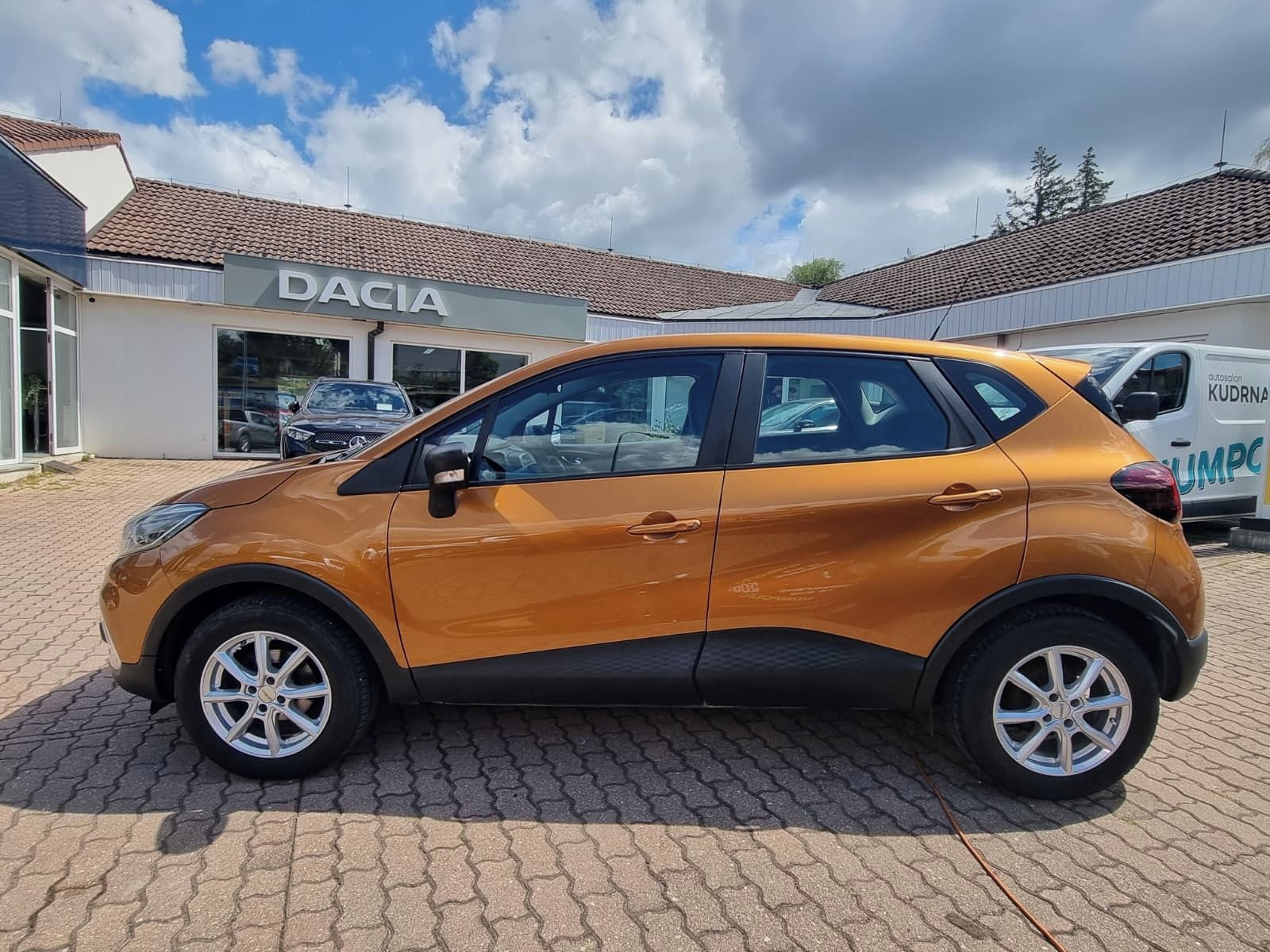 Renault Captur, Advantage Energy TCe 90 - fotka 4