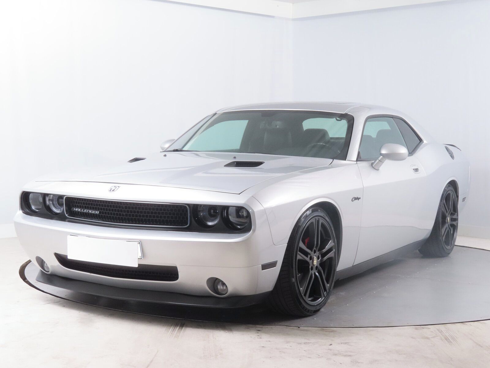Dodge Challenger, 3.5 V6, Automat, Kůže - fotka 2