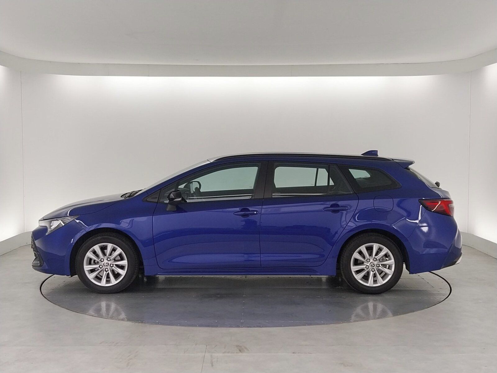 Toyota Corolla, 1.8 Hybrid, Comfort, Záruka - fotka 3