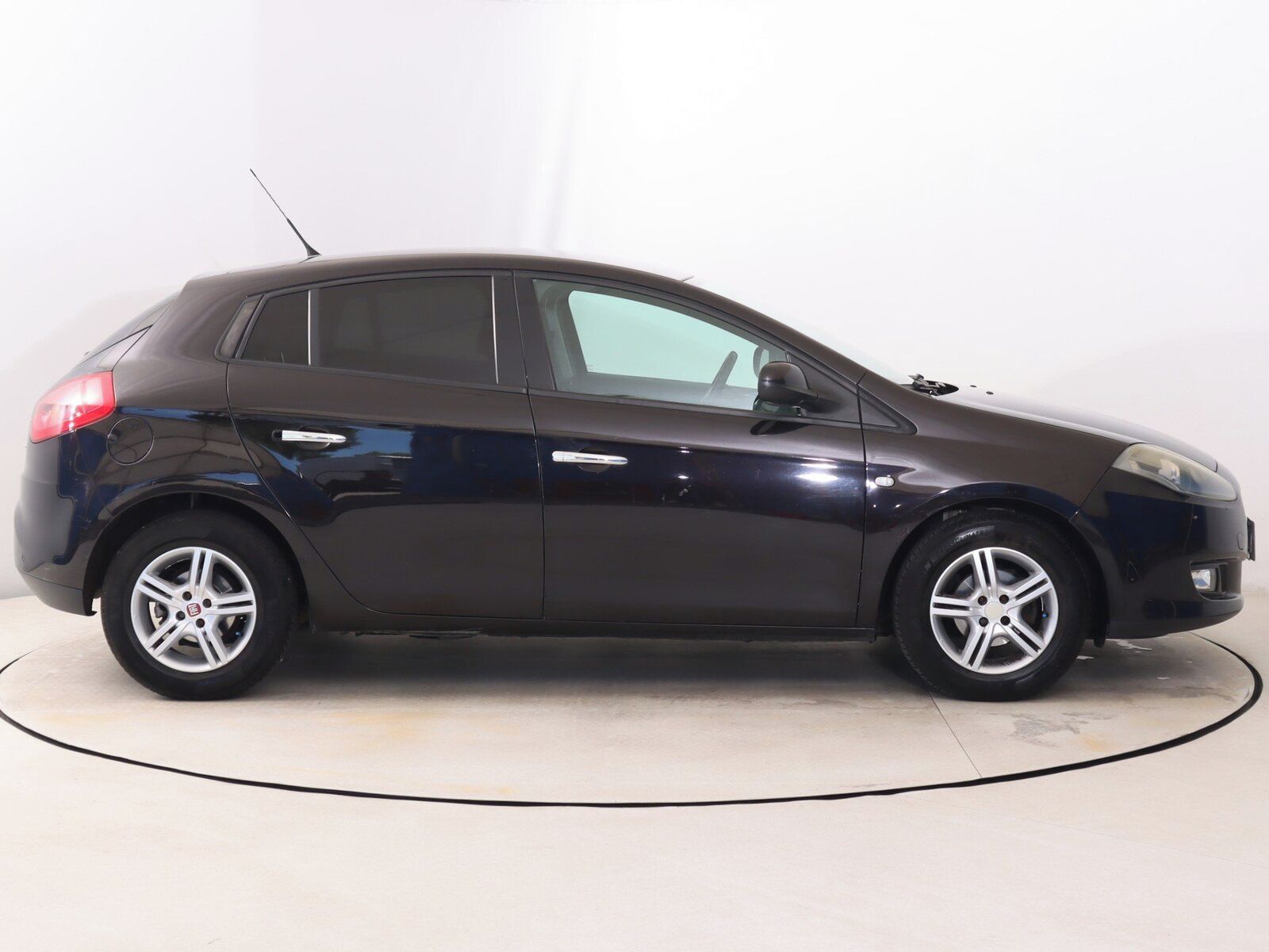 Fiat Bravo, 1.4 16V, po STK, jezdí dobře - fotka 6