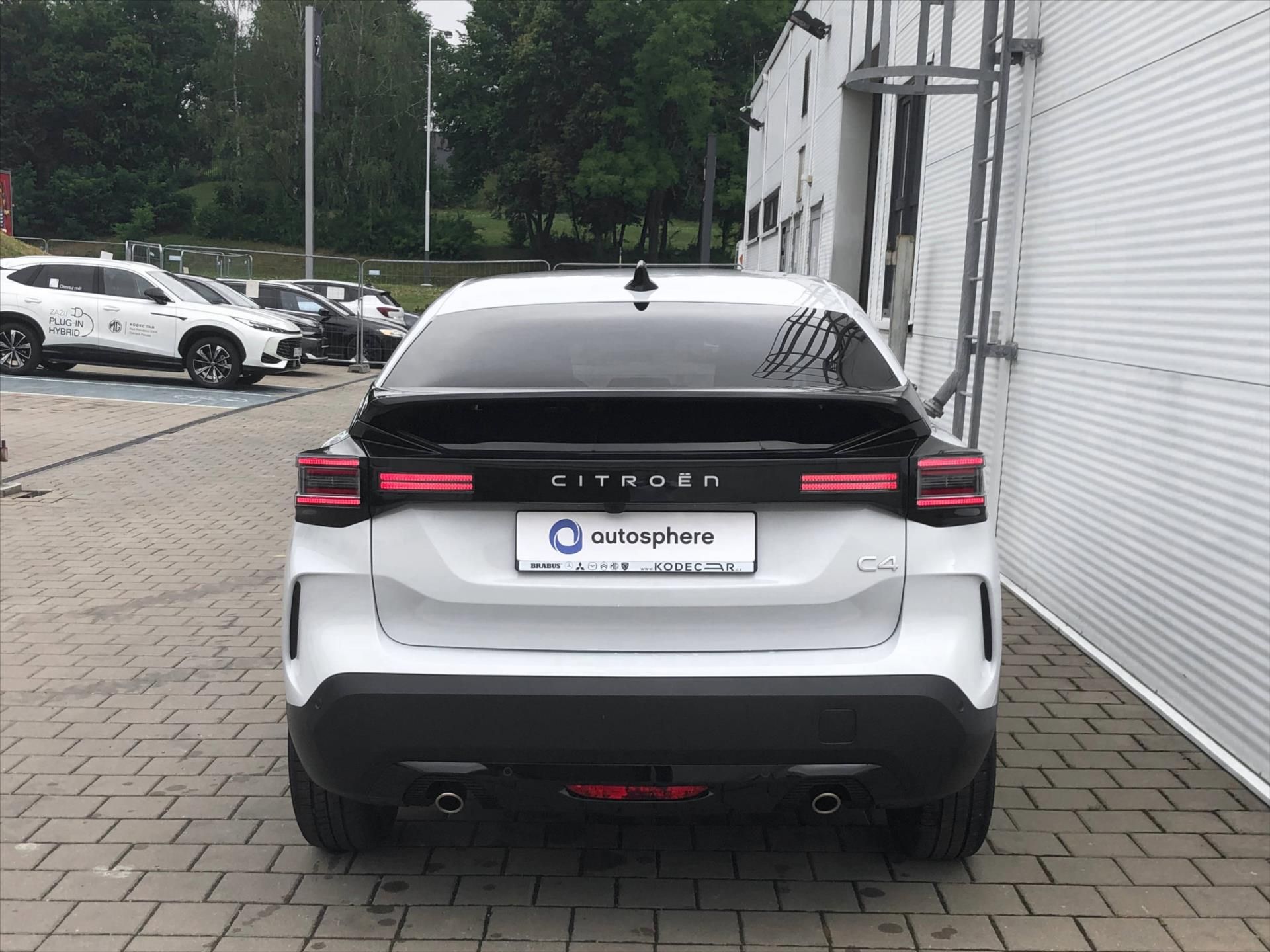 Citroën C4, 1,2 Petrol MAX 130k Automatic - fotka 5