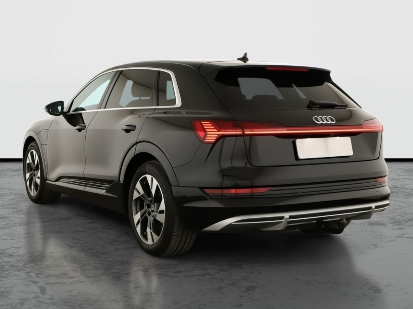Audi e-tron, e-tron 50 quattro, SoH 96% - fotka 3