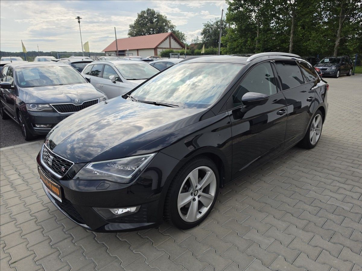 Seat Leon, 1,4 TSi 110KW ST FR+ KŮŽE NAVI - fotka 3