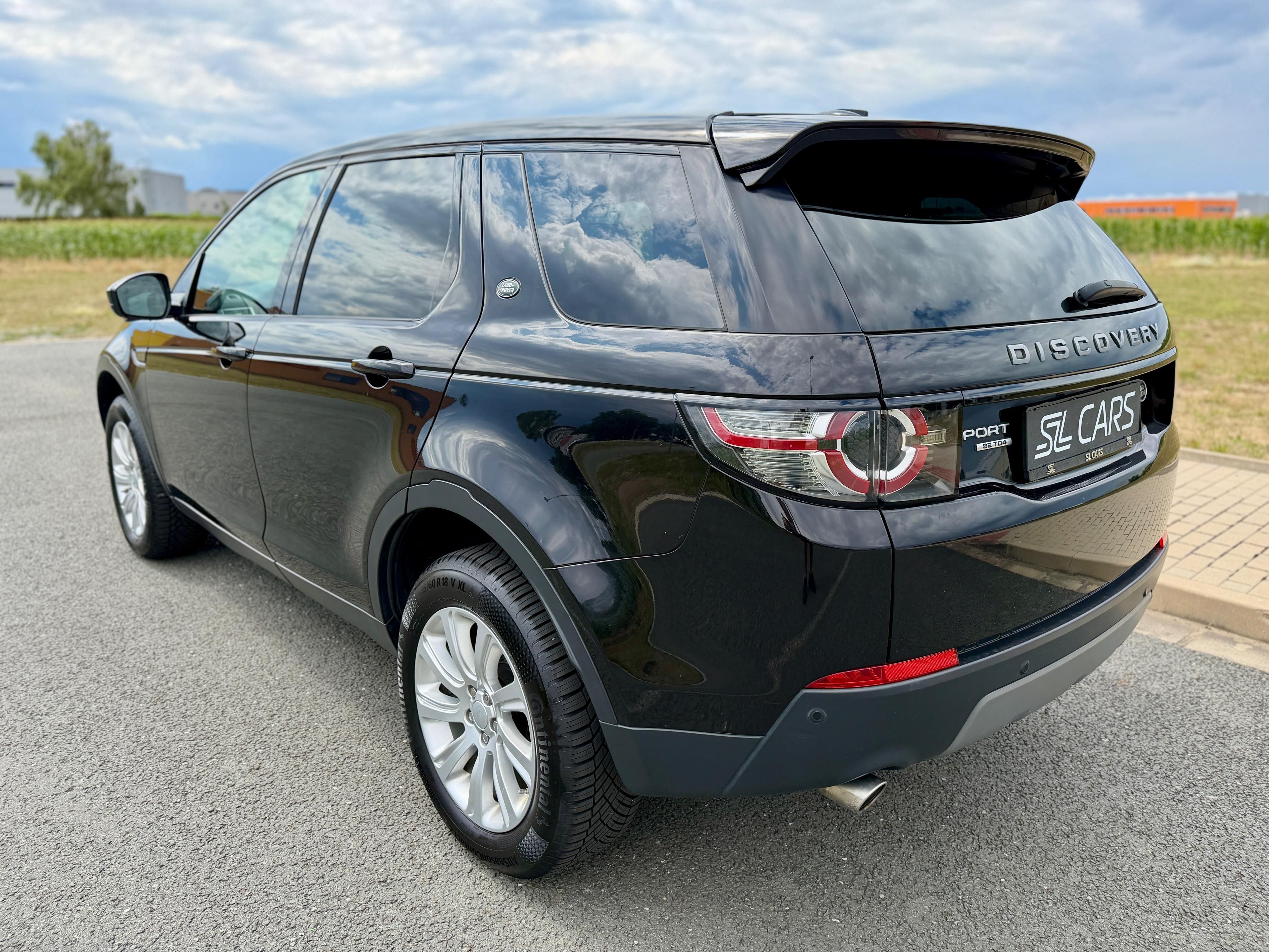 Land Rover Discovery Sport, 2.2 TD4 4X4 XENON KŮŽE TAŽNÉ - fotka 3