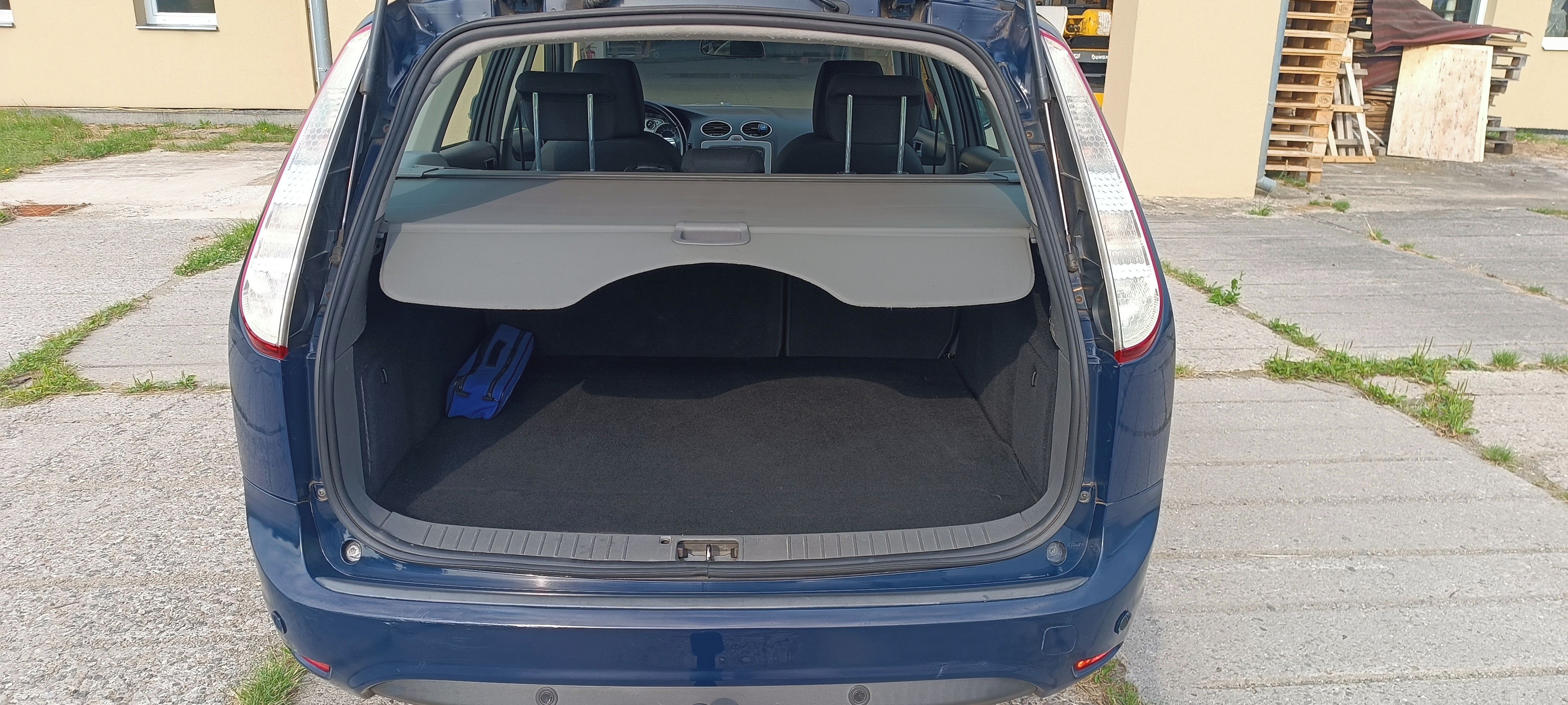 Ford Focus, 1,6 TDCI 66kW - fotka 5
