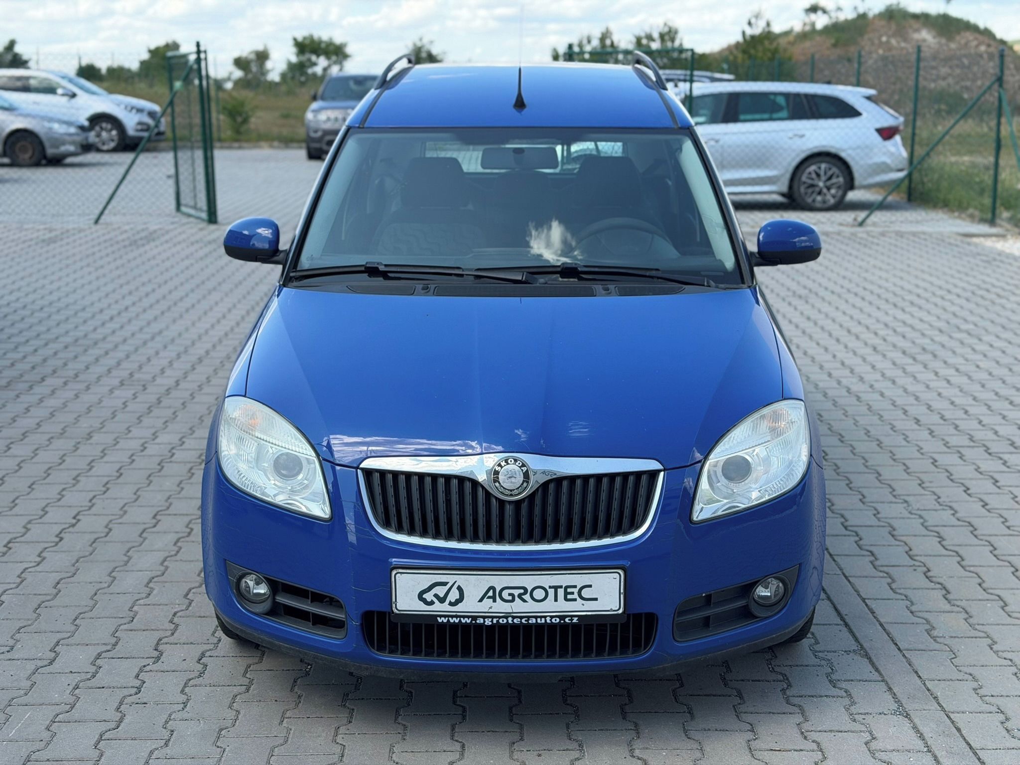 Škoda Roomster, 1.2 HTP 51 kW Style - fotka 2