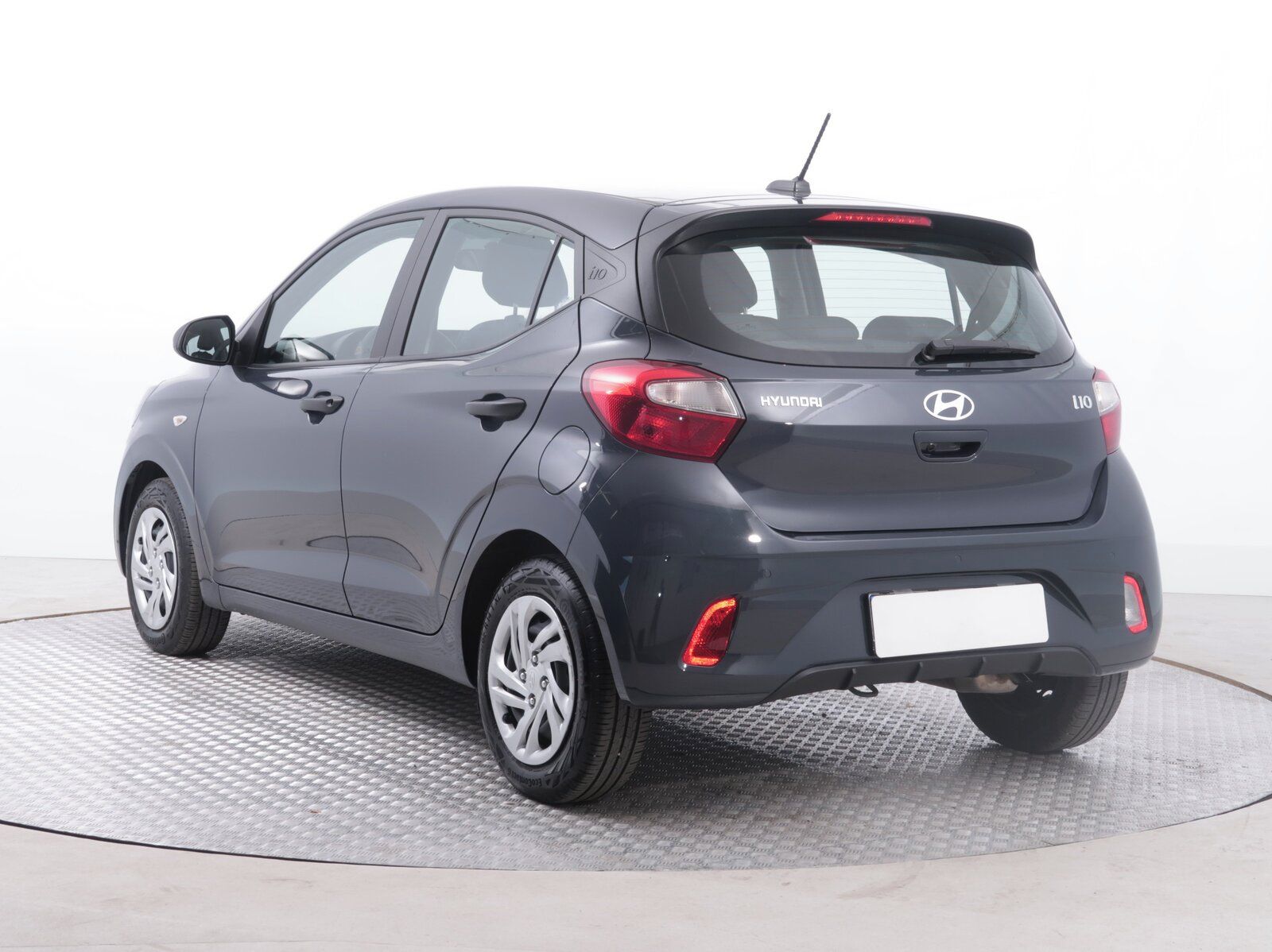 Hyundai i10, 1.0, Záruka, ČR,1.maj - fotka 4