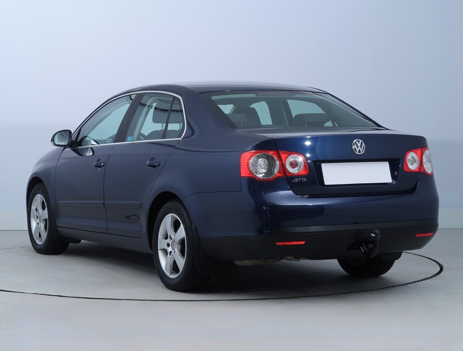 Volkswagen Jetta, 1.6, Automatická klima - fotka 4