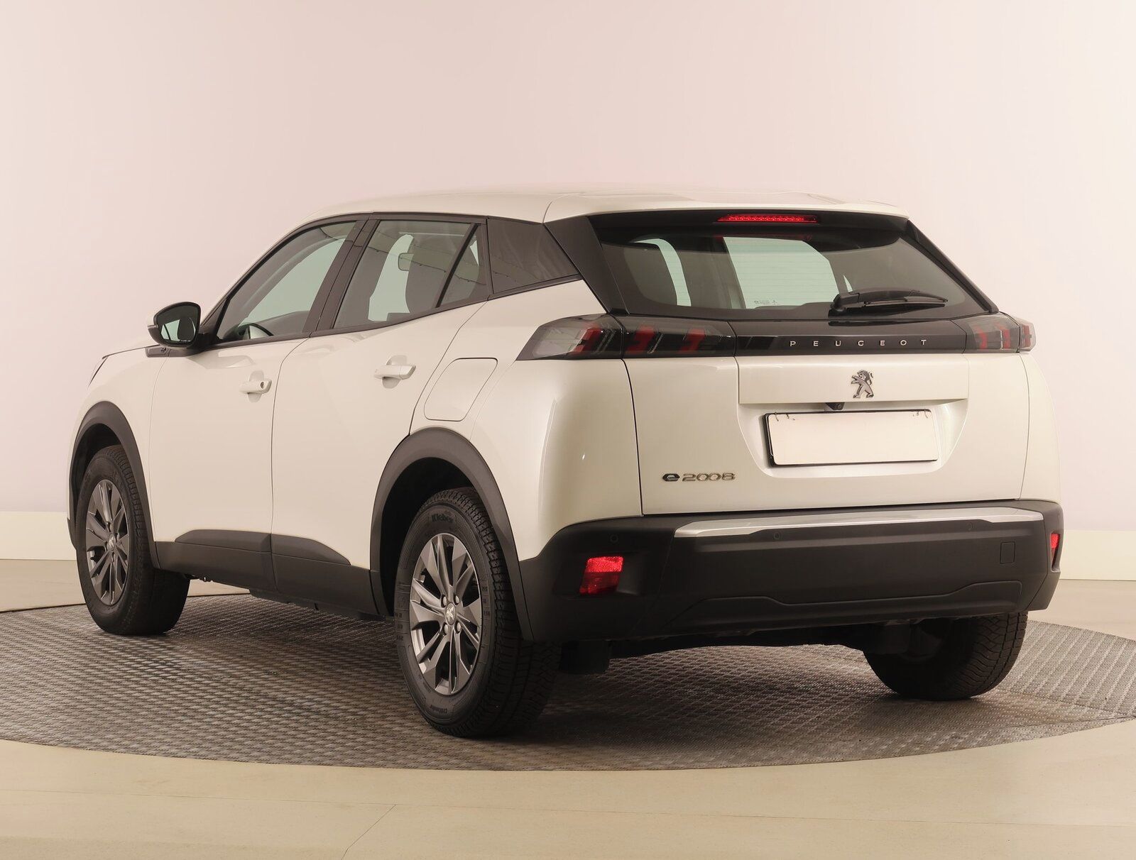 Peugeot 2008, 50 kWh, SoH 87%, Active - fotka 4