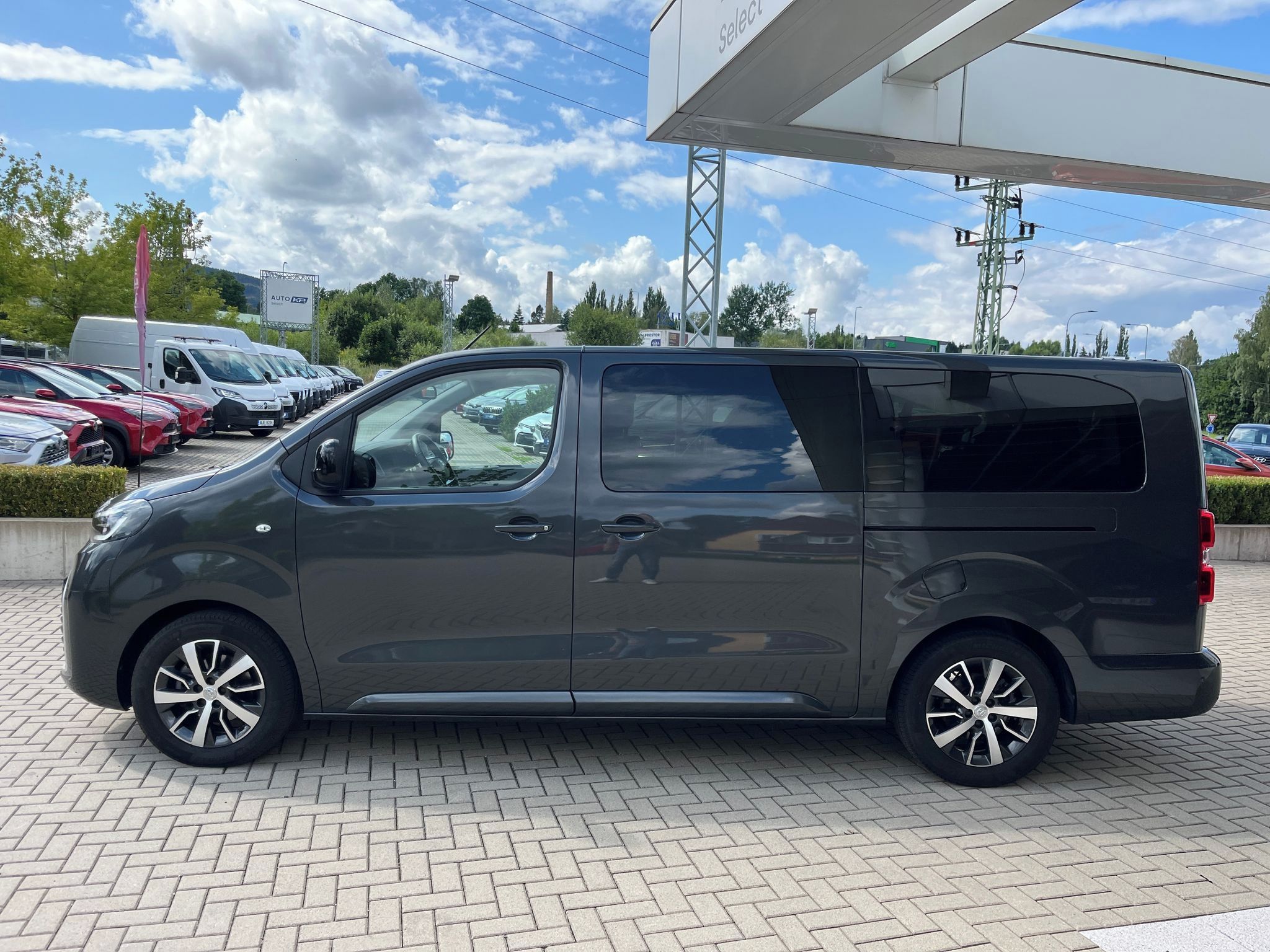 Toyota Proace Verso, 2.0 177k L2 Family Webasto 8AT - fotka 3