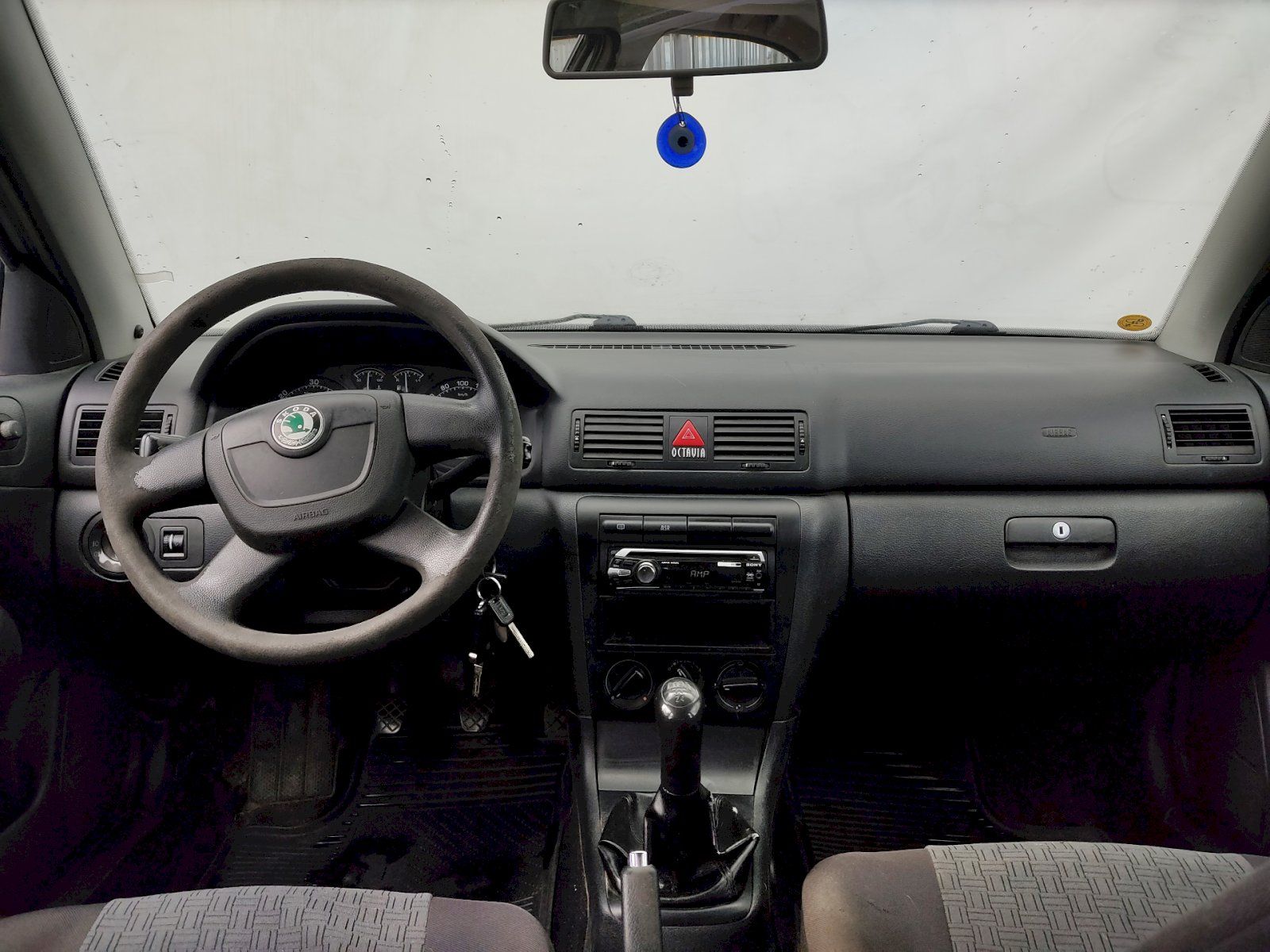 Škoda Octavia, TOUR 1,9TDI 74KW - fotka 5
