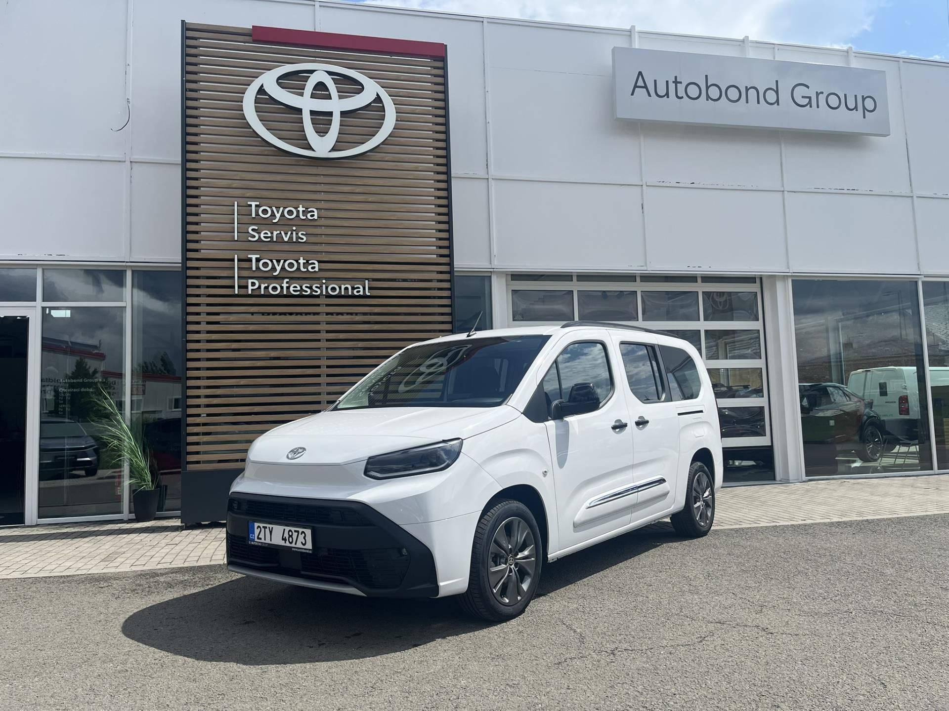 Toyota Proace City Verso, 1,5 D 130 8AT tažné, zimní kol