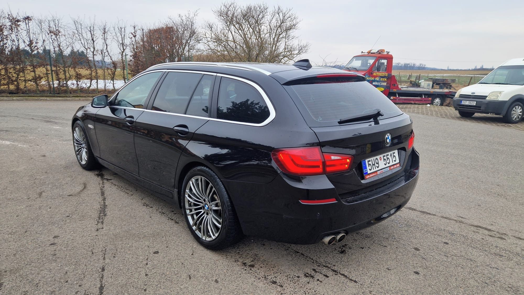 BMW Řada 5, BMW 520d automat 135kW - fotka 6