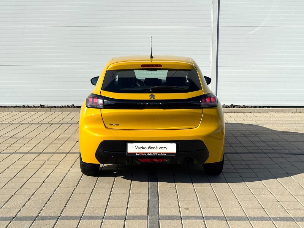 Peugeot 208, 1.2 Puretech 55 kW - fotka 6