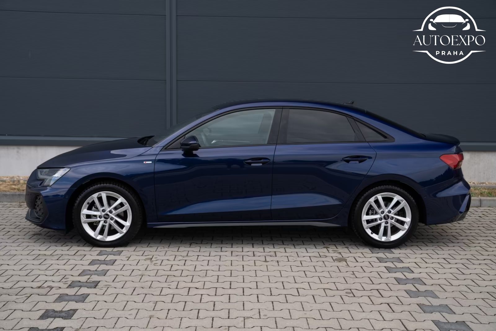 Audi A3, Limousine 35 TFSI S line* - fotka 3