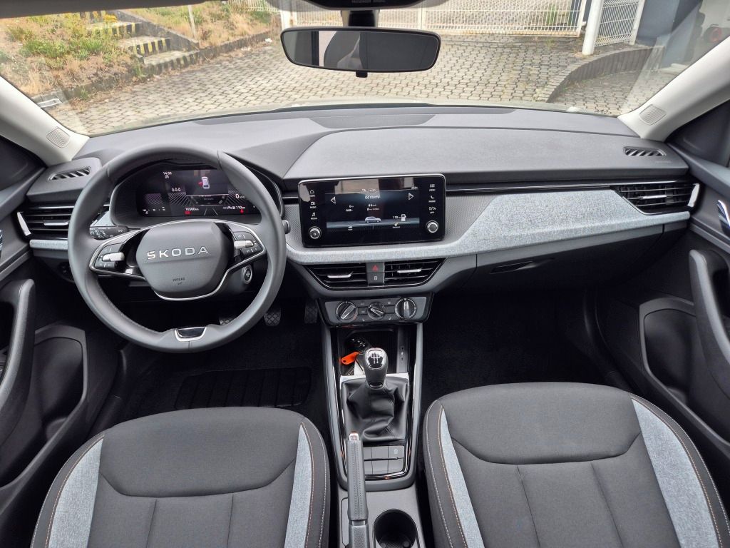 Škoda Scala, Selection 1.0 TSi 70 kW - fotka 6