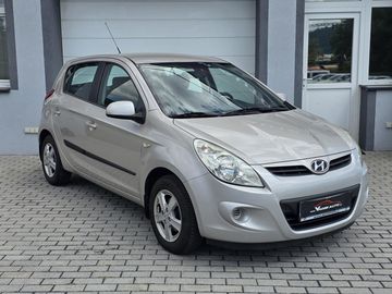 1.2i 57kW P.SENZORY ČR NOVÉ