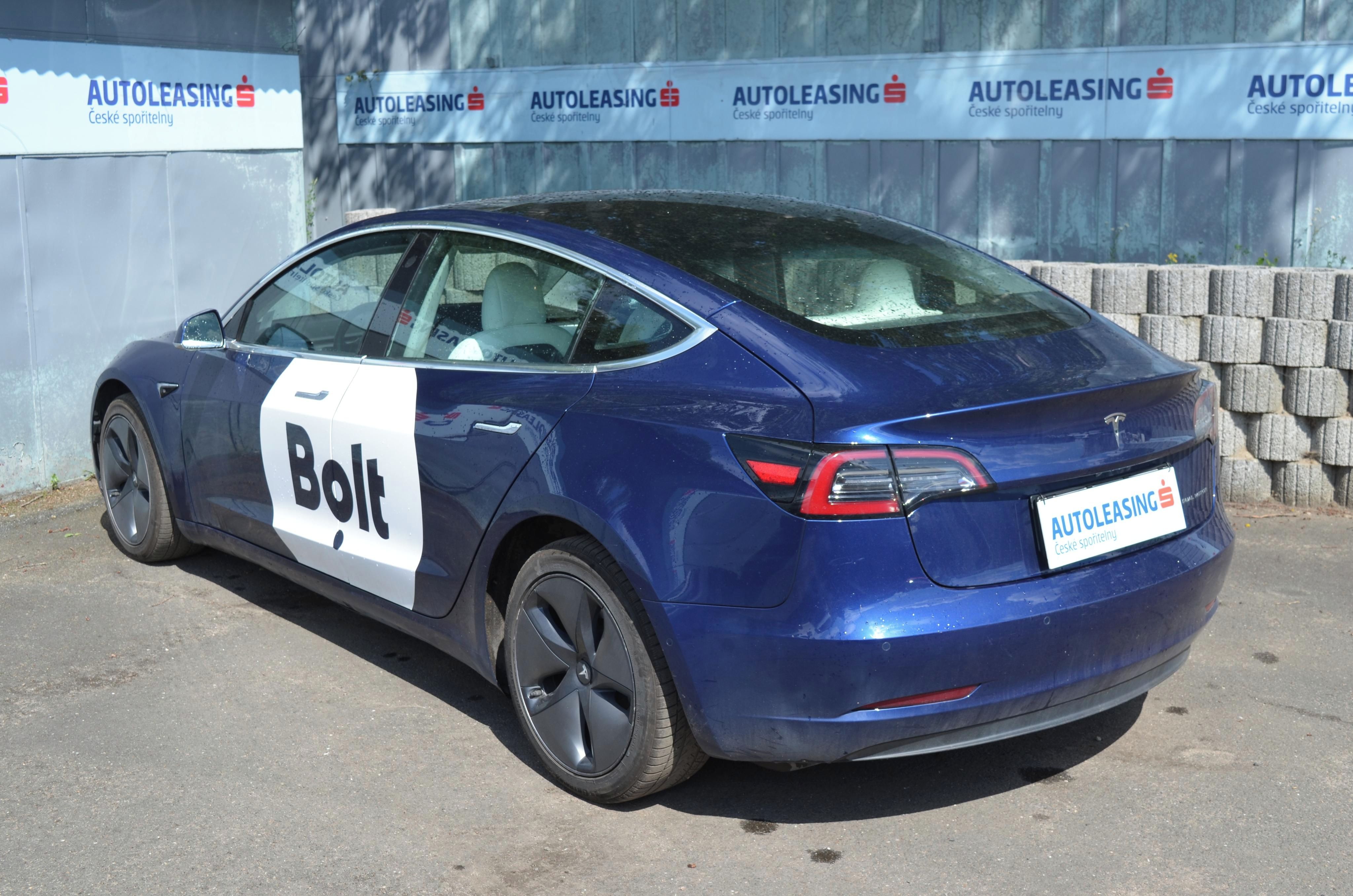 Tesla Model 3, LONG RANGE AWD - fotka 3