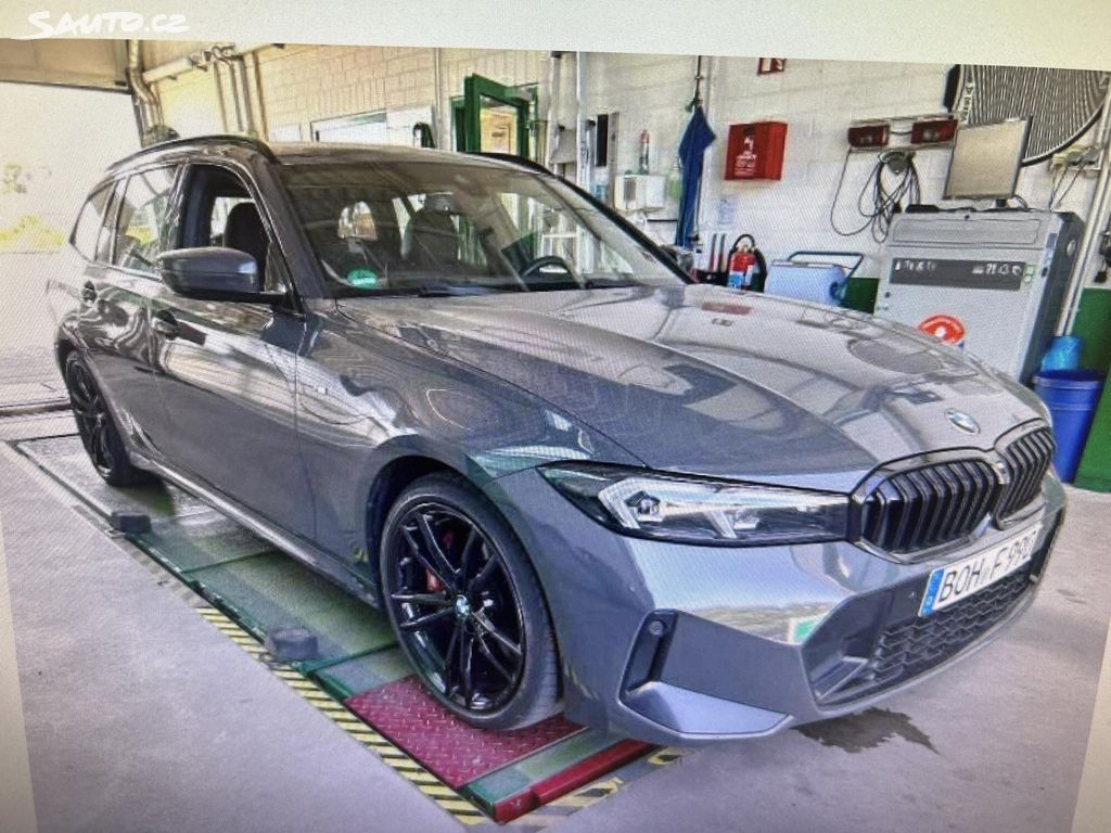 BMW Řada 3, TOURING 330D M SPORT 210kw 19A