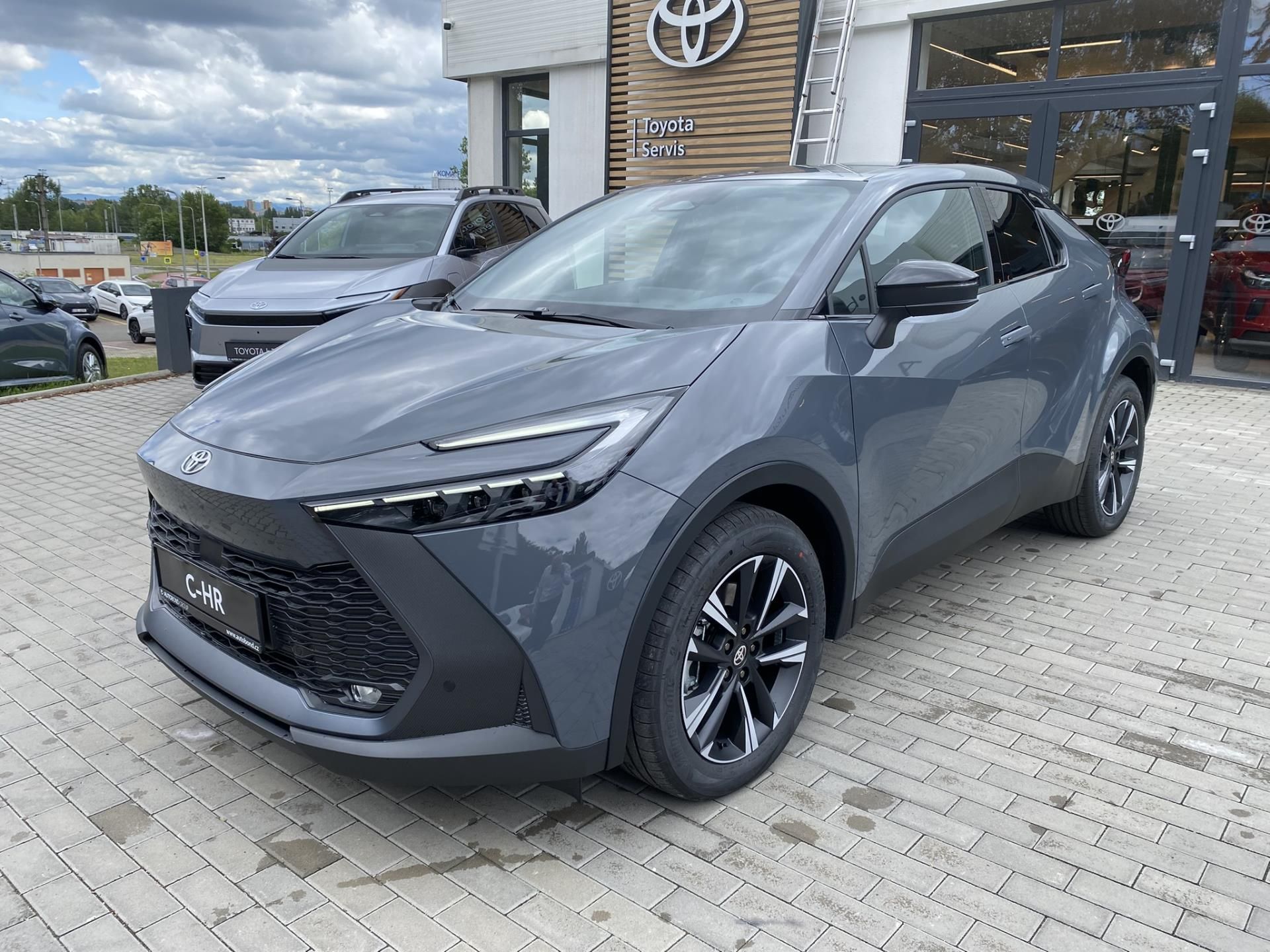 Toyota C-HR, 2.0 PHEV STYLE - fotka 2
