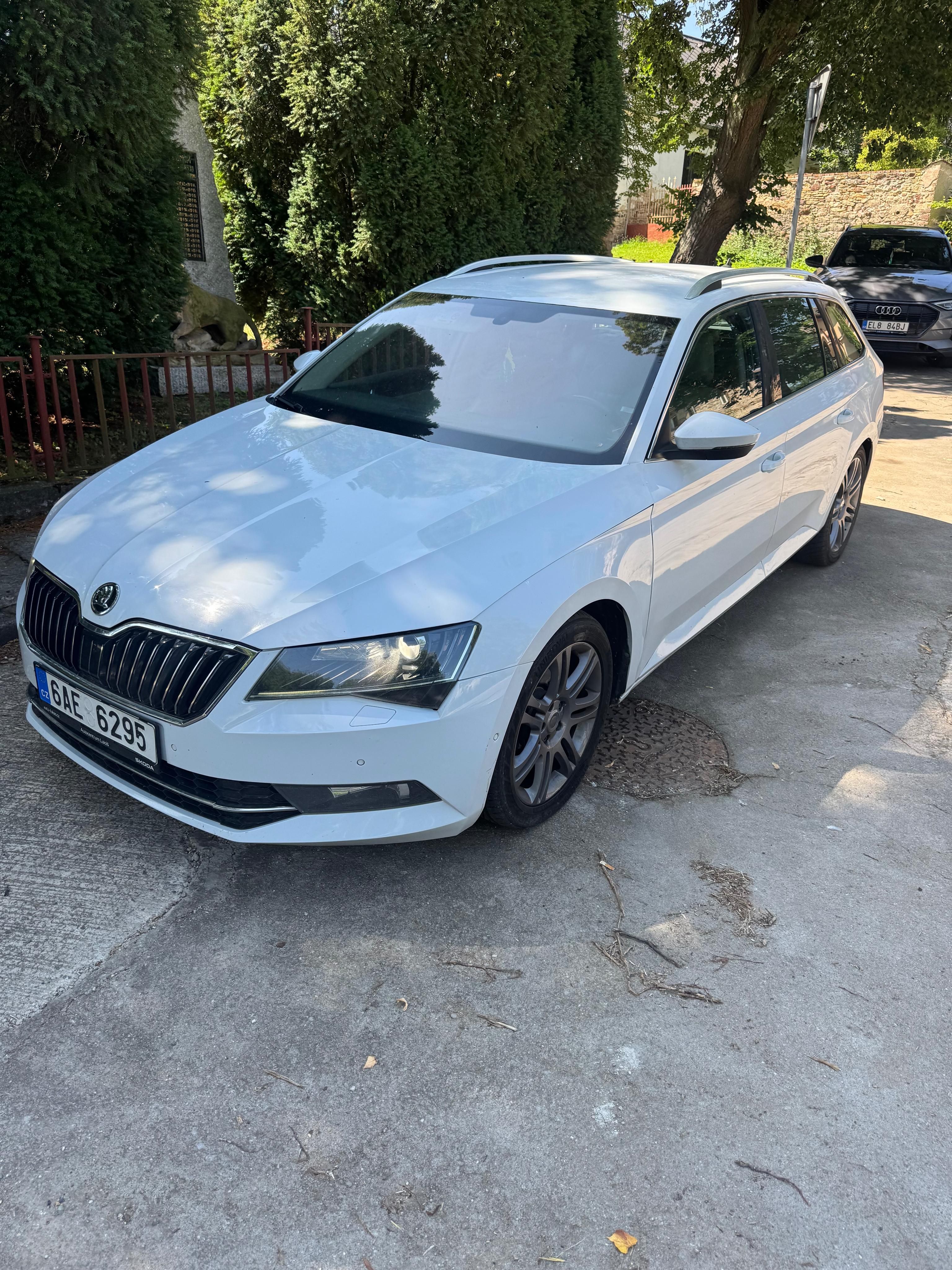 Škoda Superb, Skoda Superb 3 2017 najezd 240