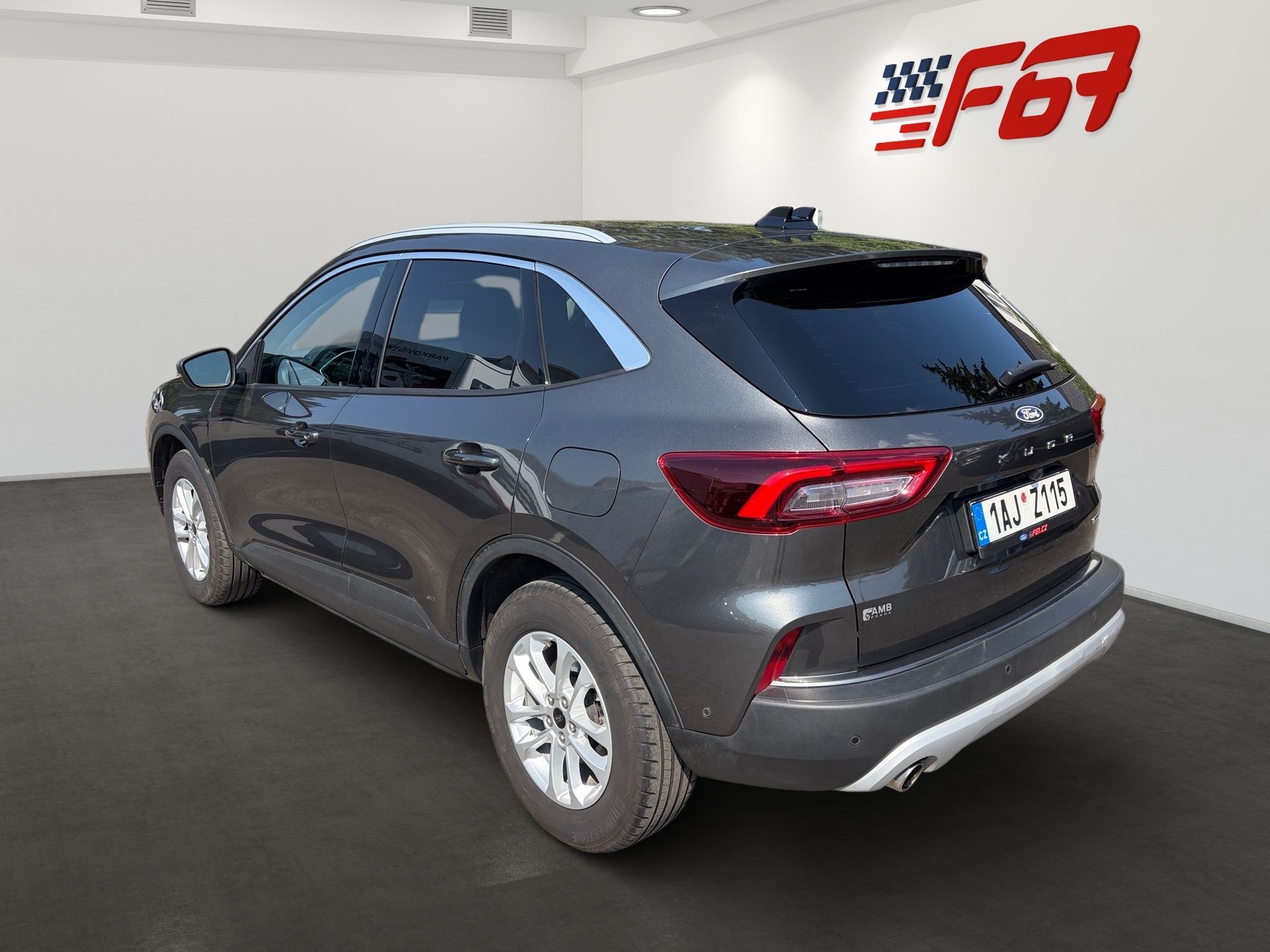 Ford Kuga, AWD HEV TITANIUM CZ TOP VÝBAVA - fotka 4