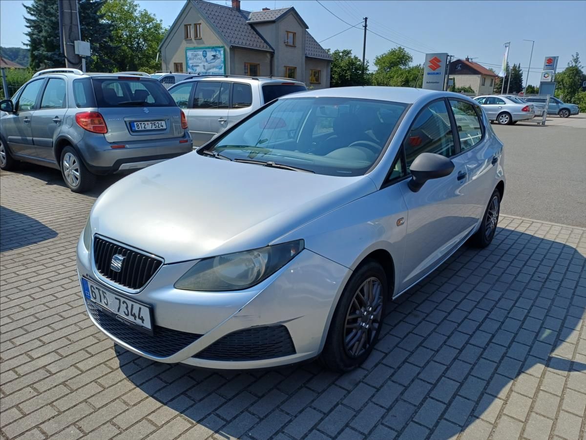 Seat Ibiza, 1,2 51 kW + zimní kola - fotka 5