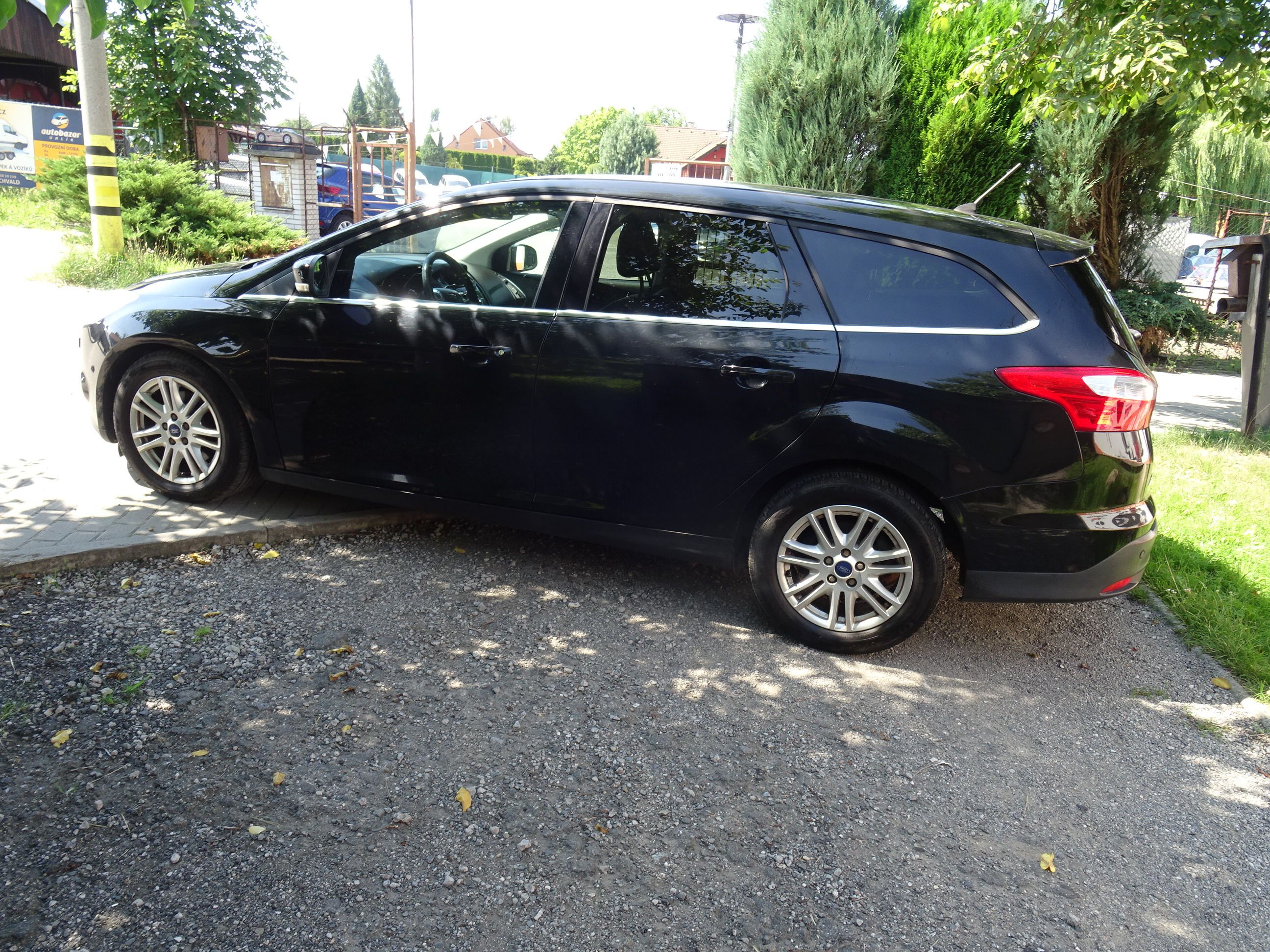 Ford Focus, 2.0 TDCI - fotka 4