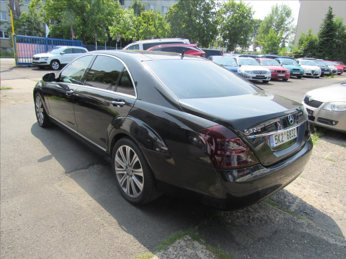 Mercedes-Benz Třídy S, 3,0 CDi S320 173kW Long - fotka 6