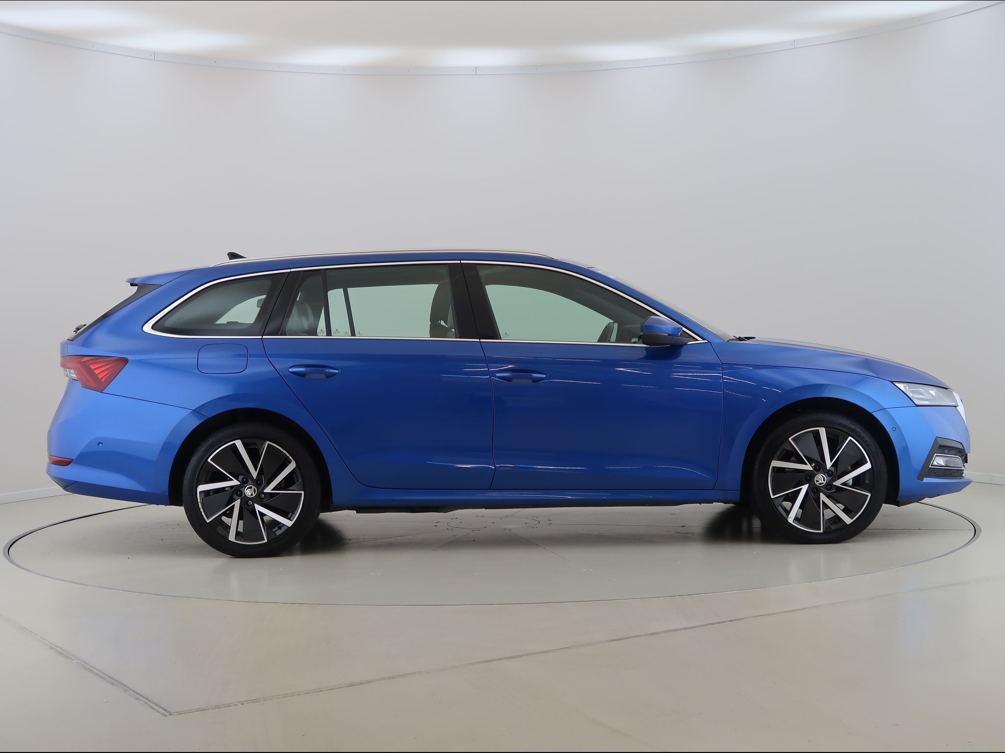 Škoda Octavia, 1.4,TSI,iV,150kW,DSG,Style,CZ - fotka 4