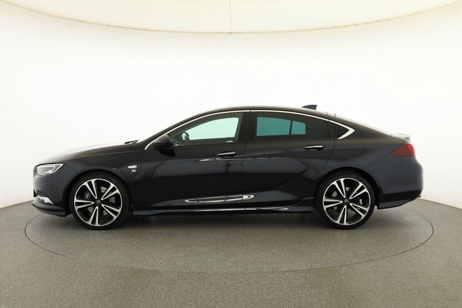 Opel Insignia, 2.0 Turbo 4x4, OPC Line, 4X4 - fotka 3