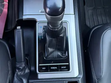 Auto 27