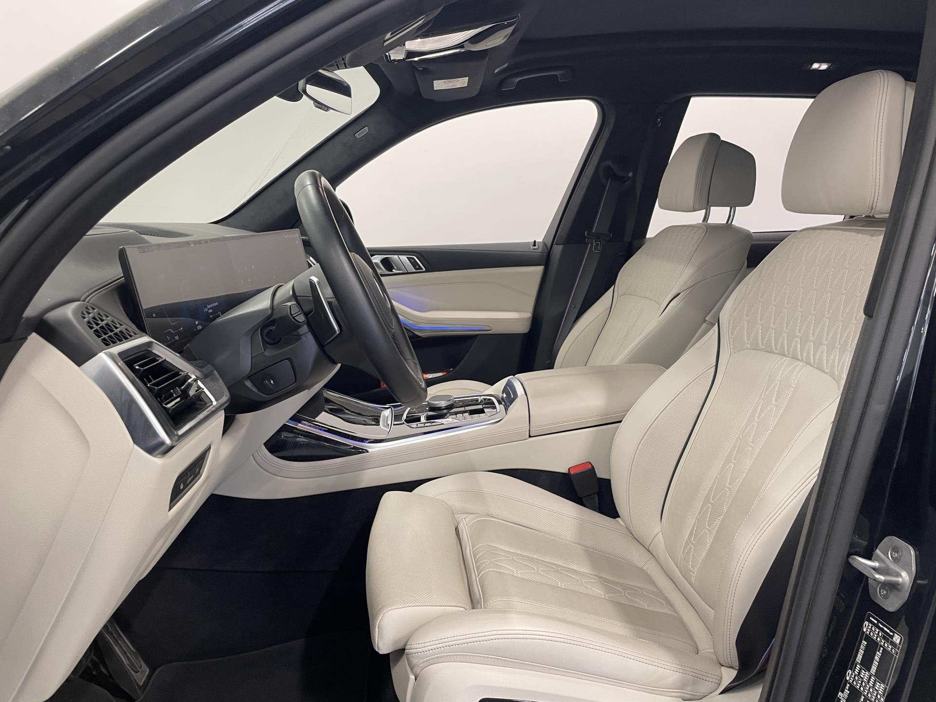 BMW X7, X7 xDrive 40i - fotka 6