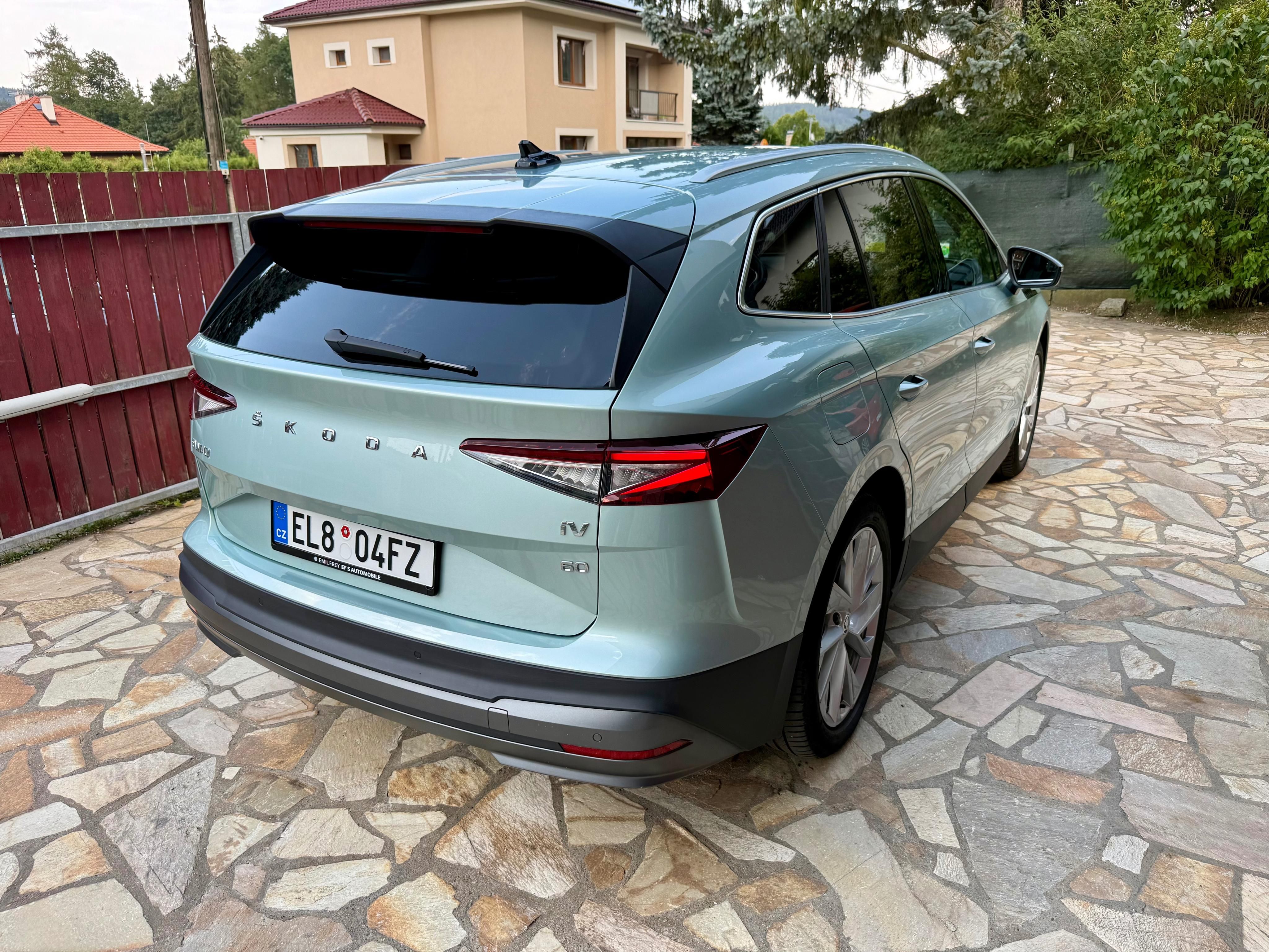 Škoda Enyaq, IV 132KW  62 KWH SOH 93,1% DPH - fotka 4
