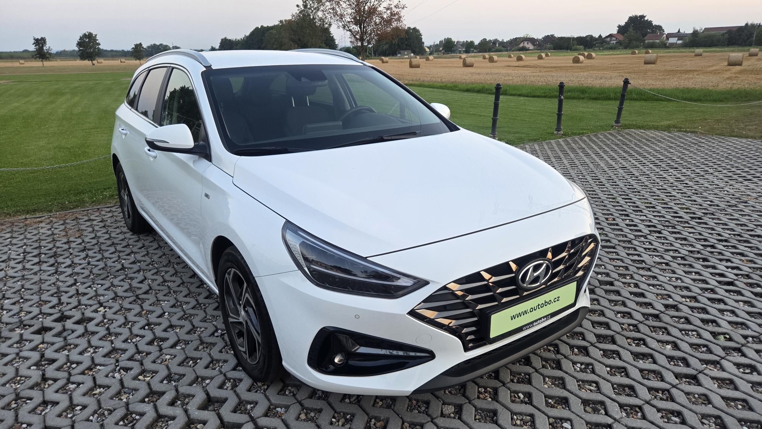 Hyundai i30, 1.5T-GDI, 118 kW, Smart,CZ,DPH - fotka 3
