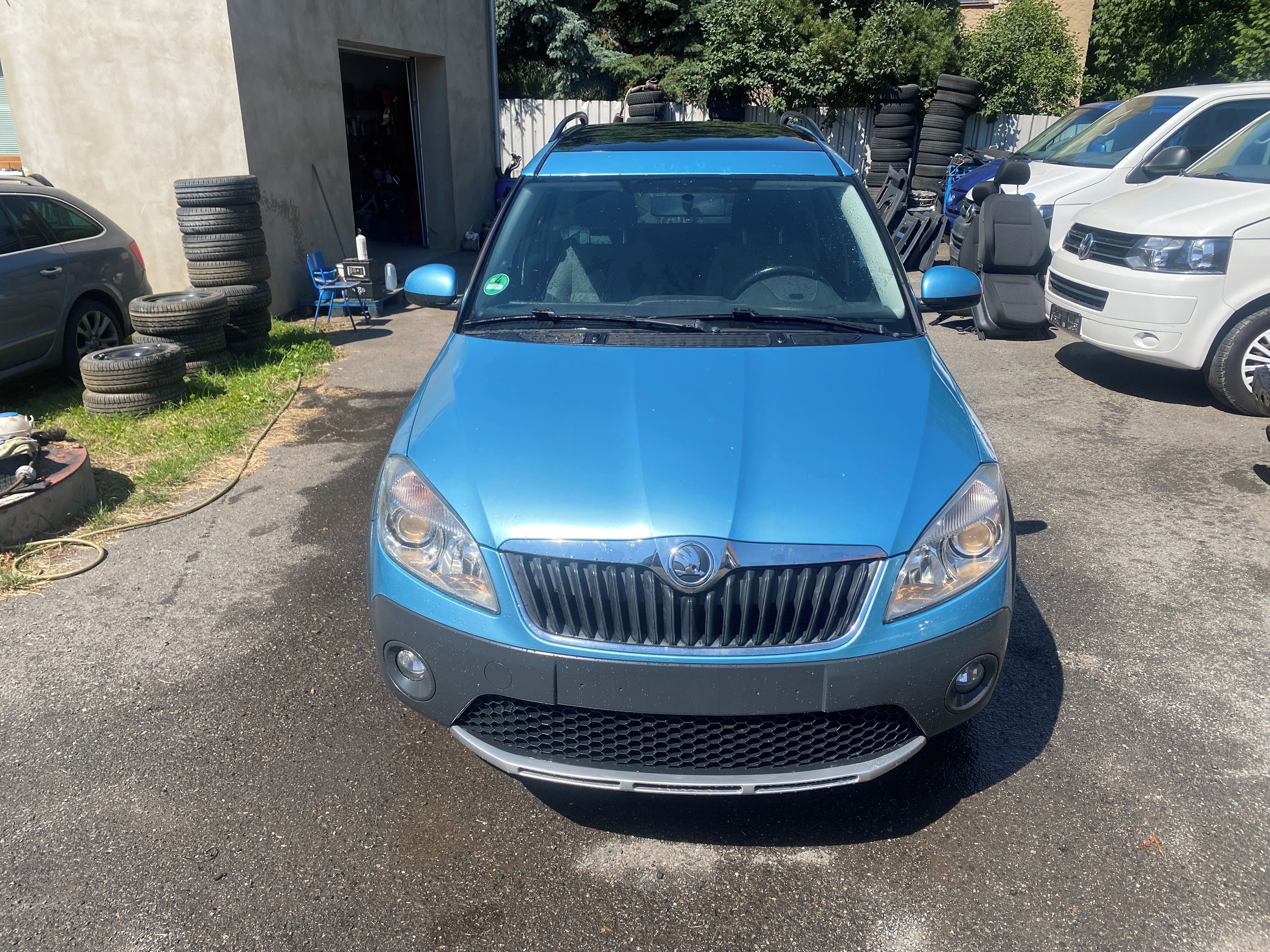 Škoda Roomster, 1.6 TDI Scout Plus Edition - fotka 2