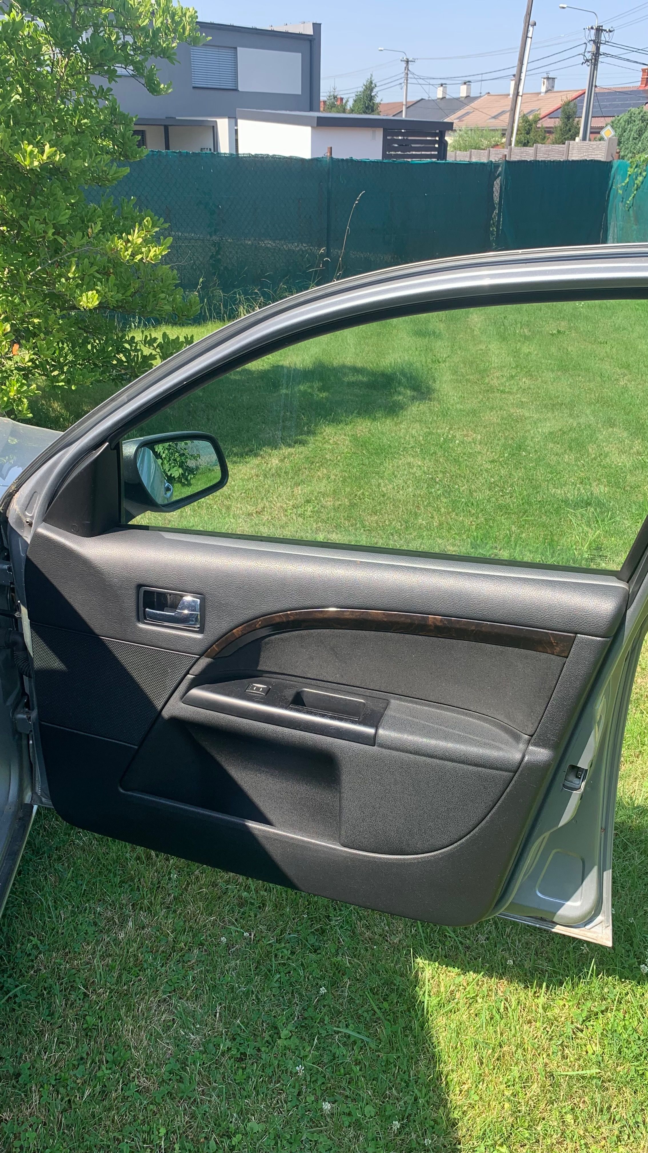 Ford Mondeo - fotka 3