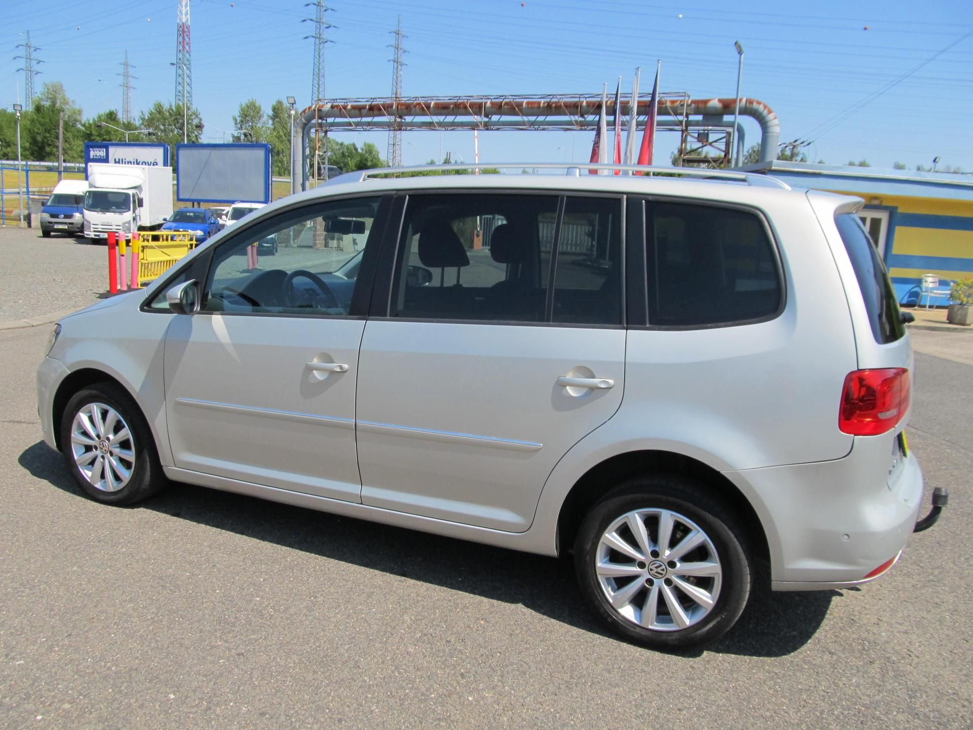 Volkswagen Touran, 2.0TDI 7 míst - fotka 5