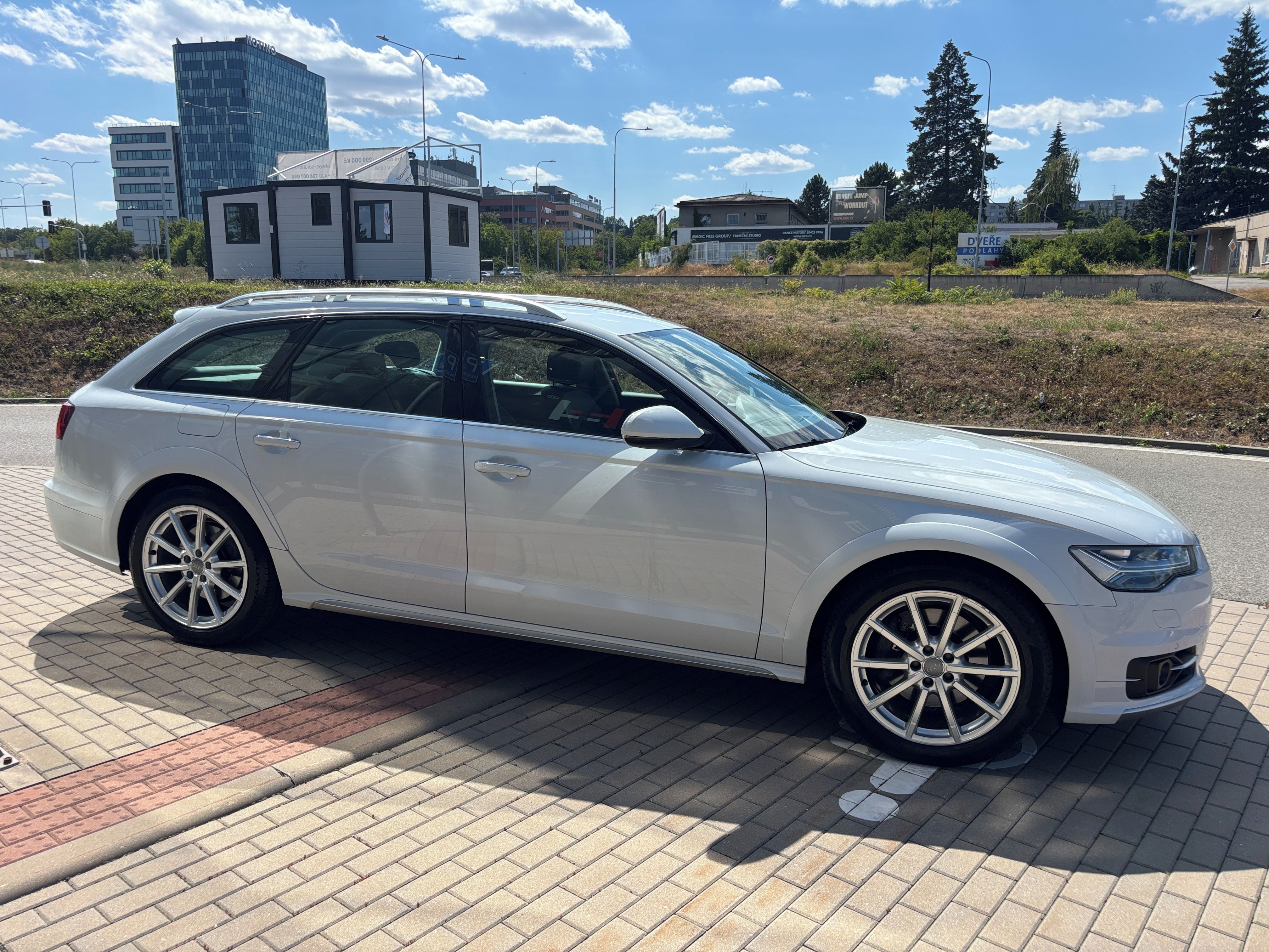 Audi A6 allroad, 3.0TDi 160kW odp.DPH - fotka 6