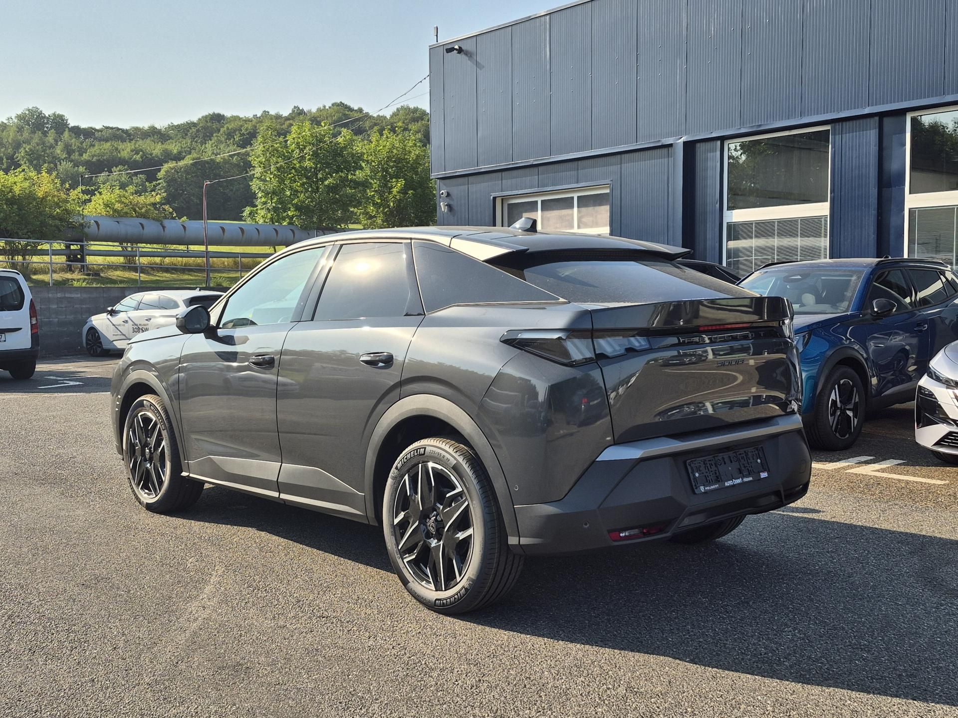 Peugeot 3008, ALLURE Hybrid 145 e-DCS6 - fotka 3