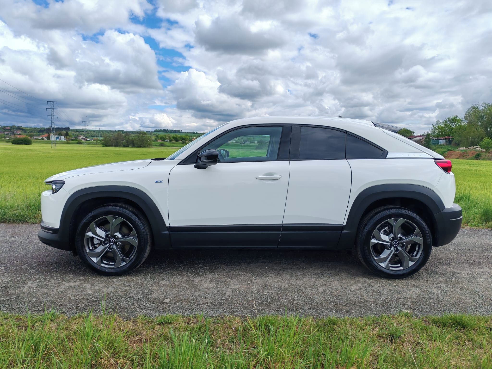 Mazda MX-30, 35.5kWh, EXCLUSIVE, SOH 96% - fotka 4