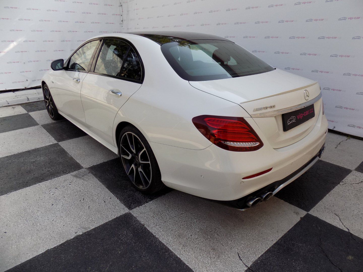 Mercedes-Benz Třídy E, 53AMG/4-Matic/1.Maj.ČR/Led/ - fotka 3