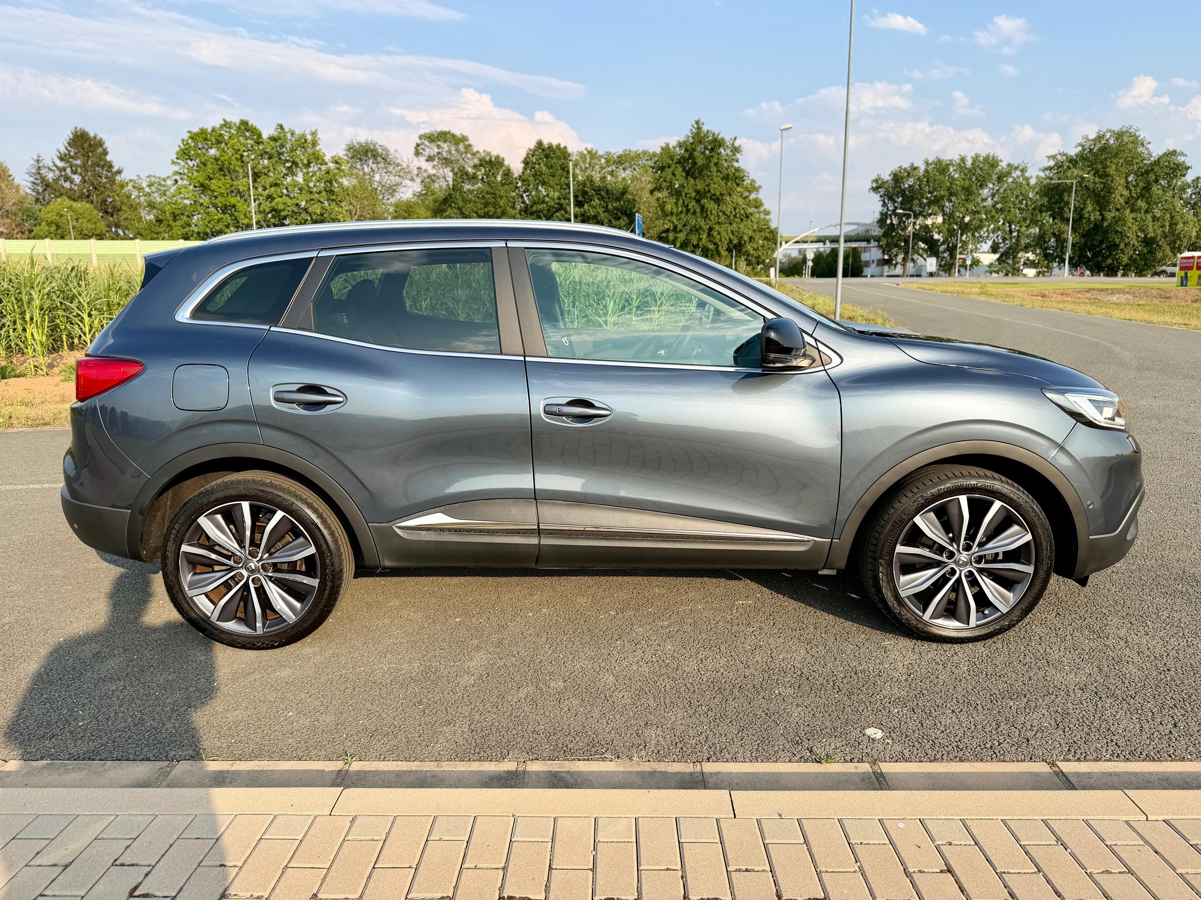 Renault Kadjar, 1.6 TCE ENERGY BOSE TAŽNÉ - fotka 6