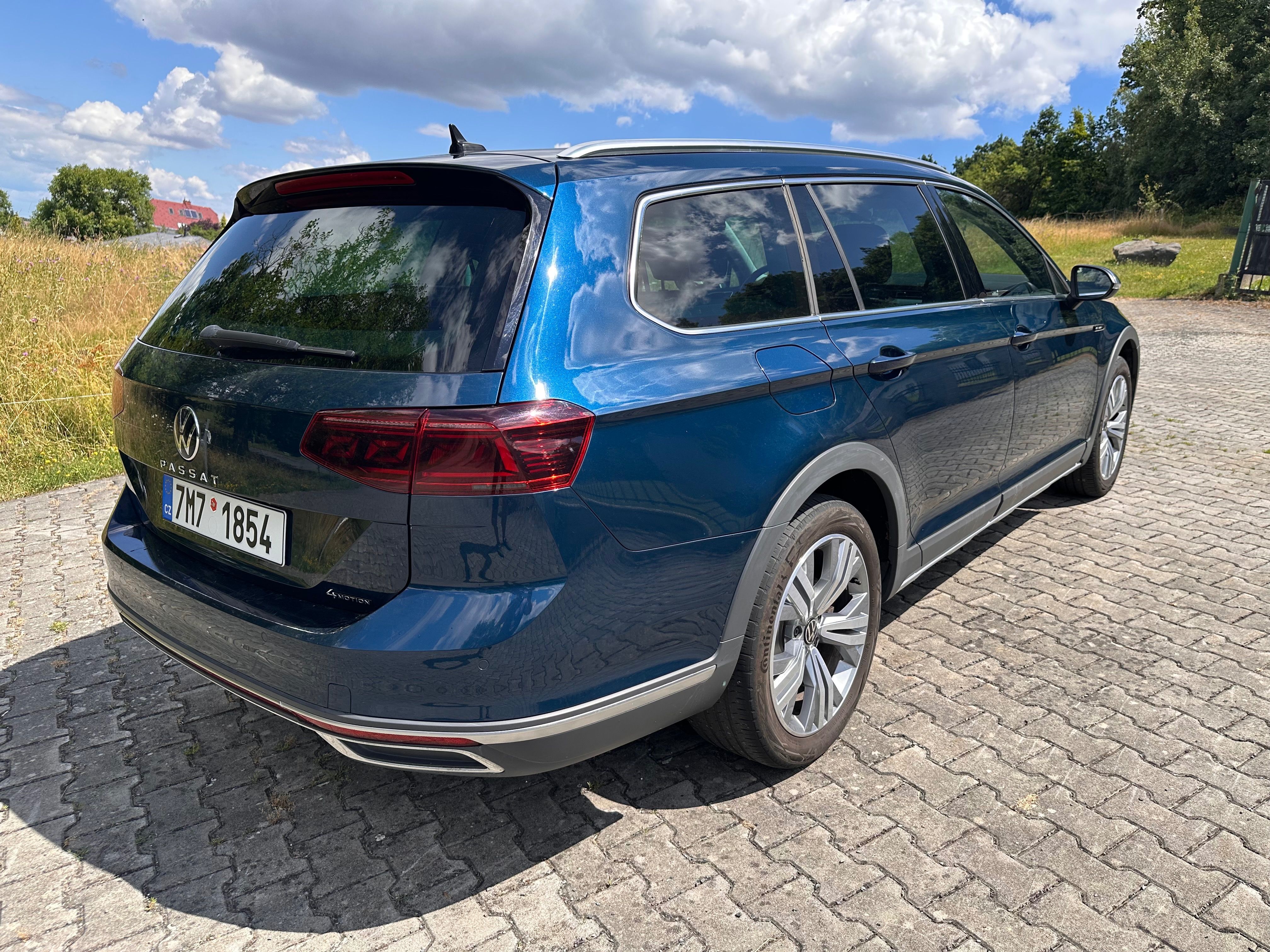 Volkswagen Passat, 2,0 TSI 206 kw - fotka 5