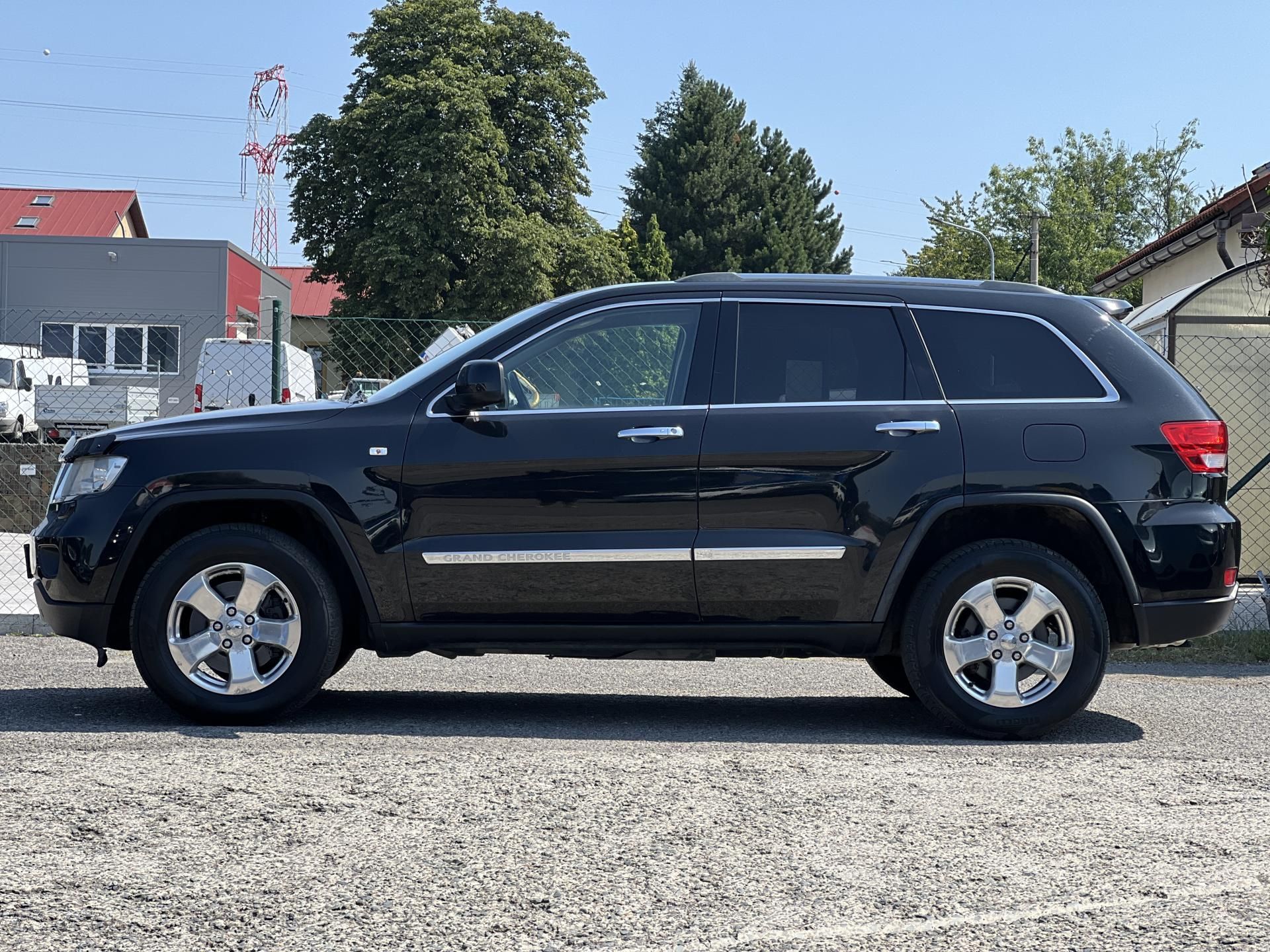 Jeep Grand Cherokee, 3.0 CRD LIMITED AUTOMAT KŮŽE - fotka 4