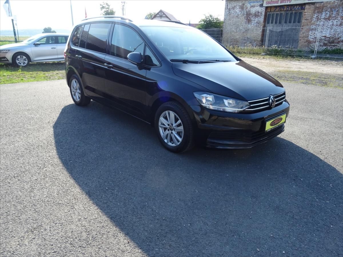 Volkswagen Touran, 2,0 TDi 110 kW DSG - fotka 2