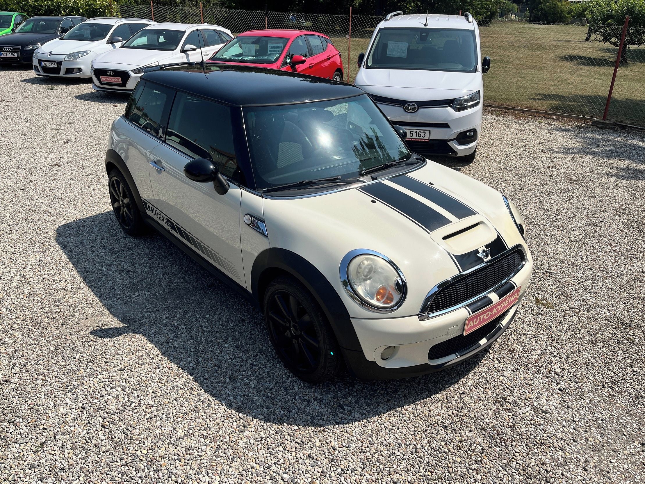 Mini Cooper S, 128kW, STK-07/2028!!! - fotka 6