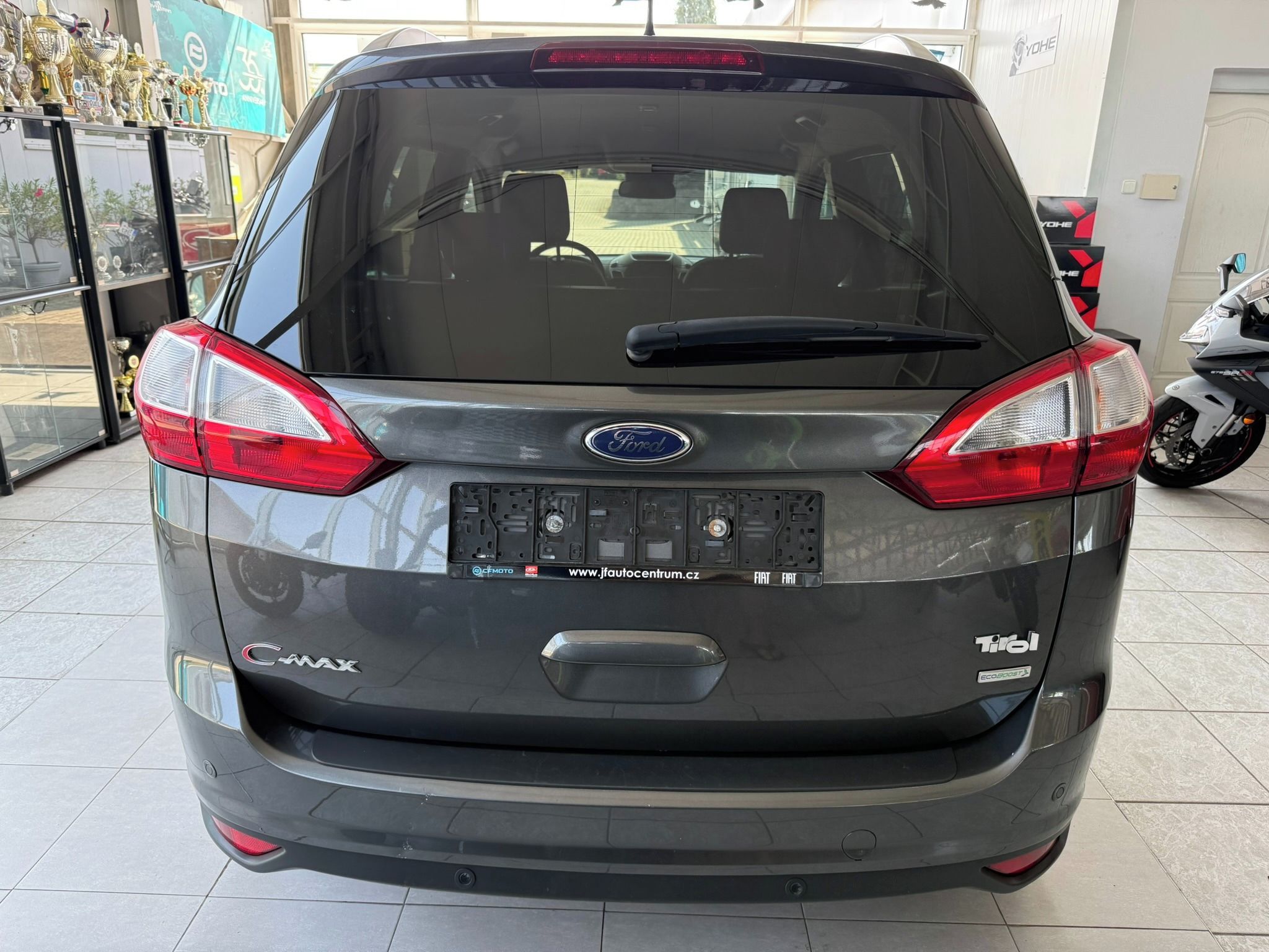 Ford Grand C-MAX, 1.0 EcoBoost 74 kW 1. majitel - fotka 6