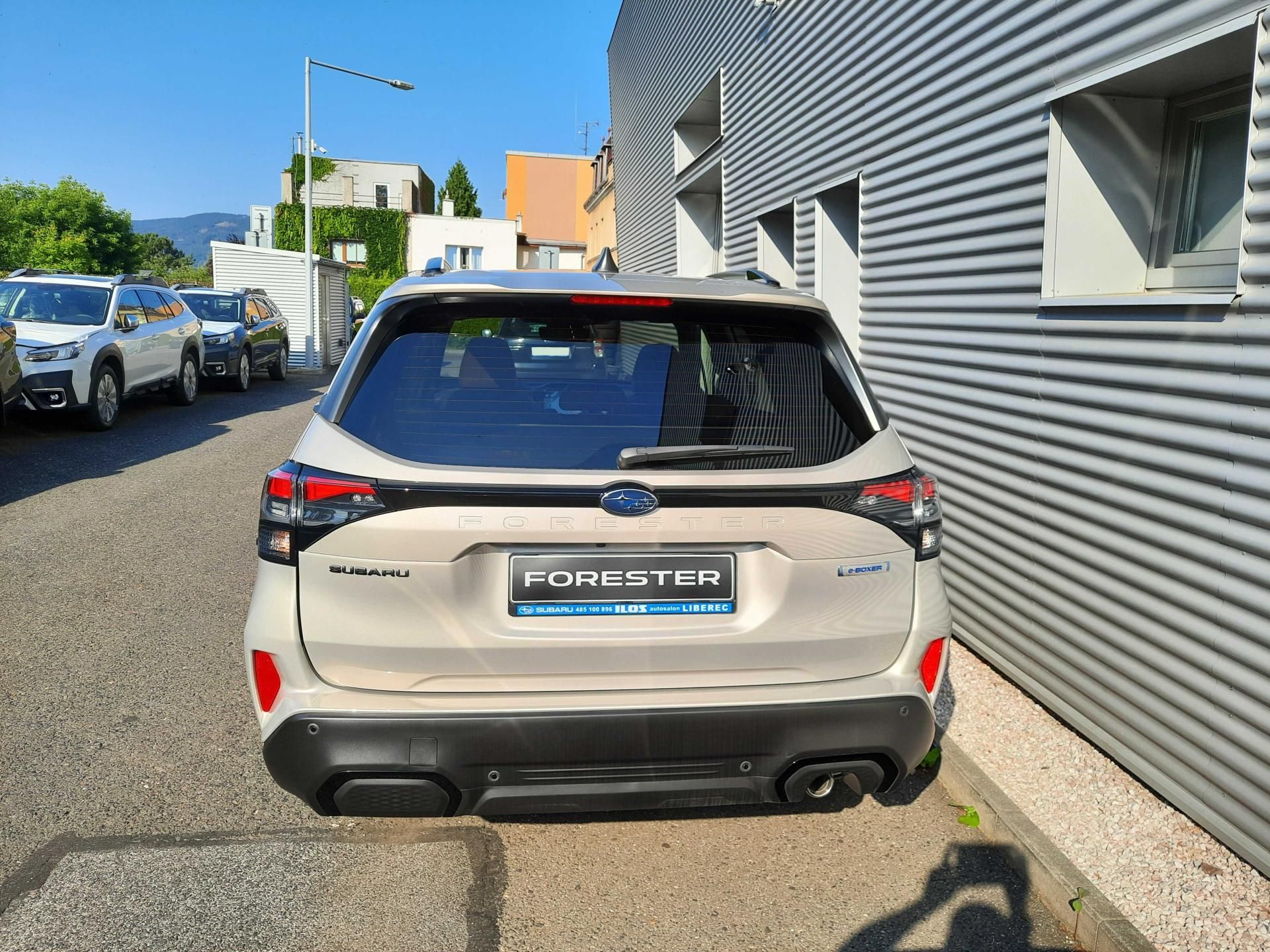 Subaru Forester, NOVÝ FORESTER 2,0i TOURING - fotka 5