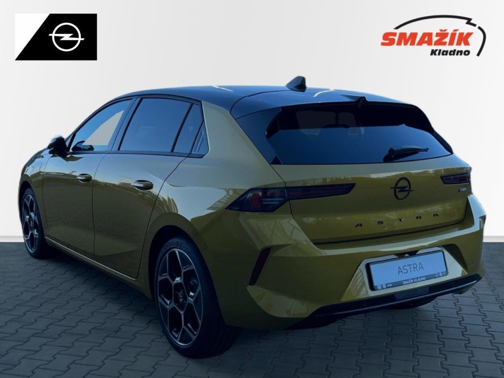 Opel Astra, HB ULTIMATE HYBRID 1.2T (145k) - fotka 3